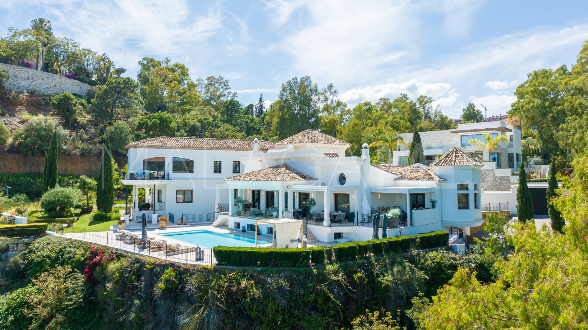 Villa for sale in El Herrojo