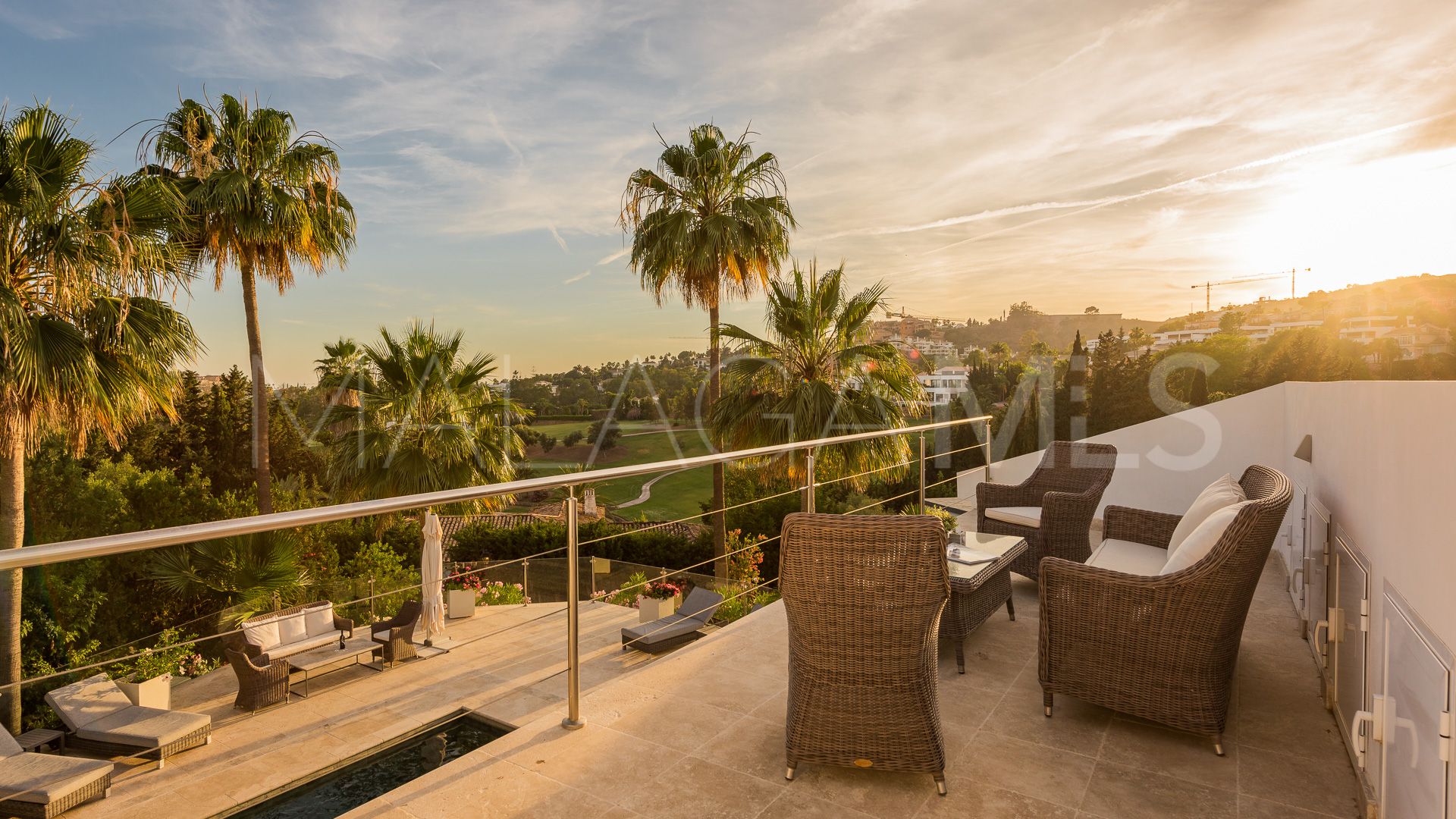 Villa with 5 bedrooms for sale in Nueva Andalucia