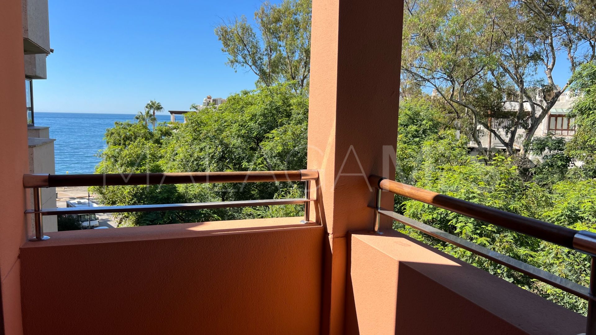 Se vende atico duplex in Malibu