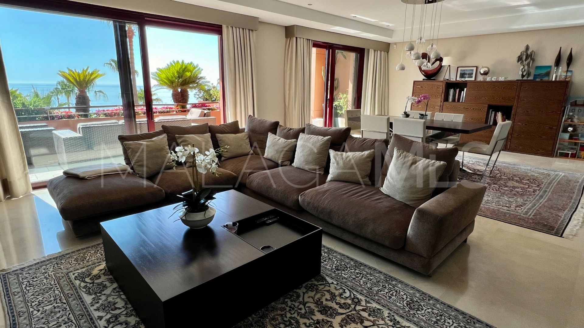 Se vende atico duplex in Malibu