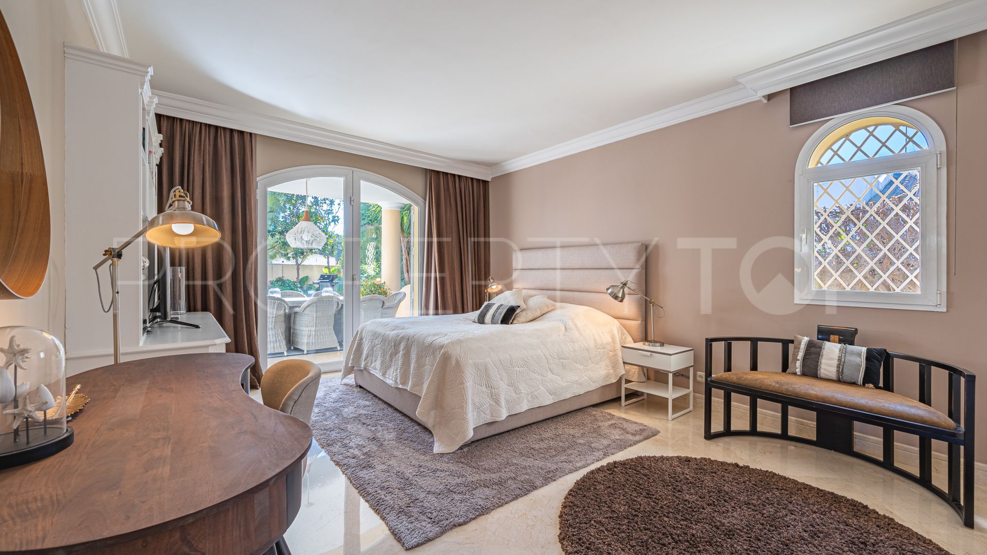 5 bedrooms villa for sale in Casablanca