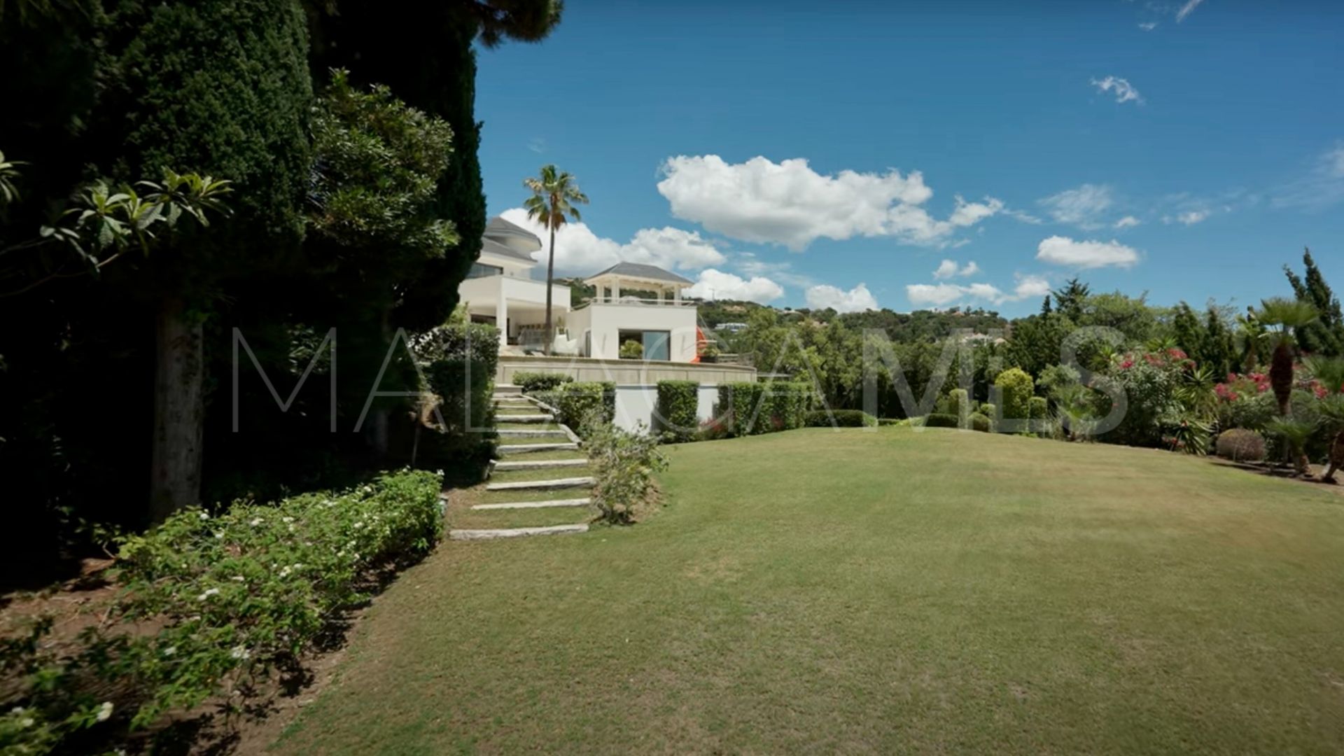 Villa for sale in La Zagaleta