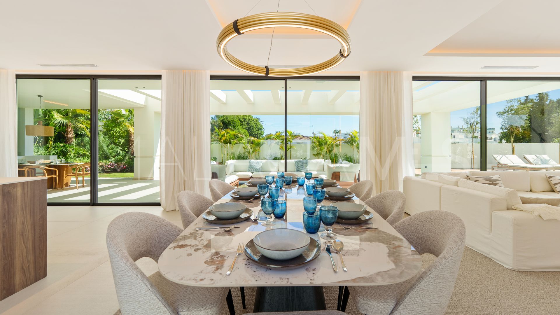 Villa for sale in Linda Vista Baja