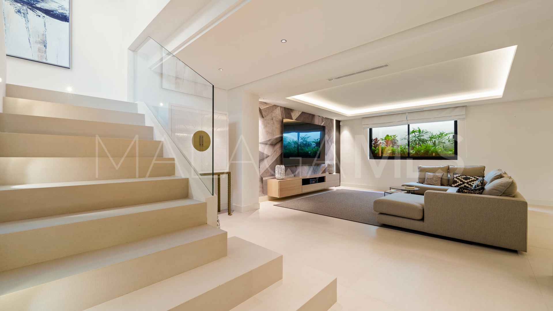 Villa for sale in Linda Vista Baja