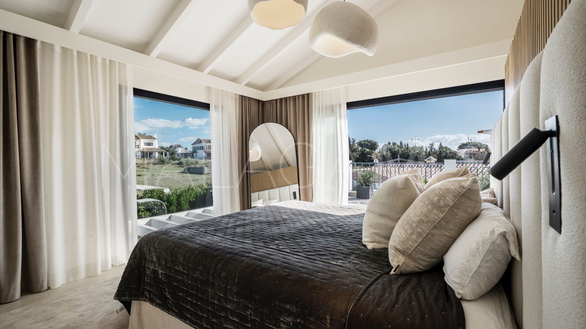 Villa for sale in Linda Vista Baja