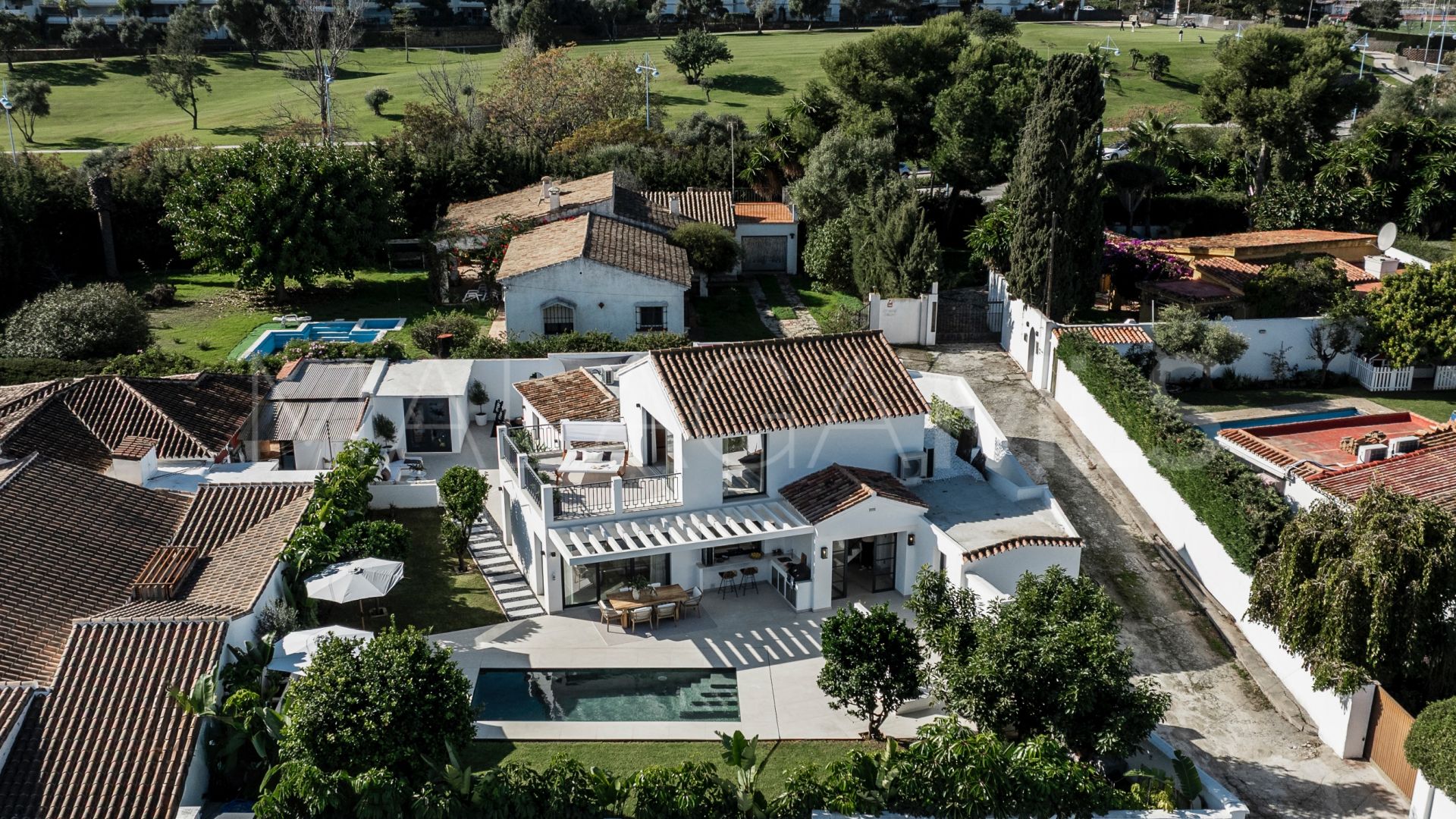 Villa for sale in Linda Vista Baja