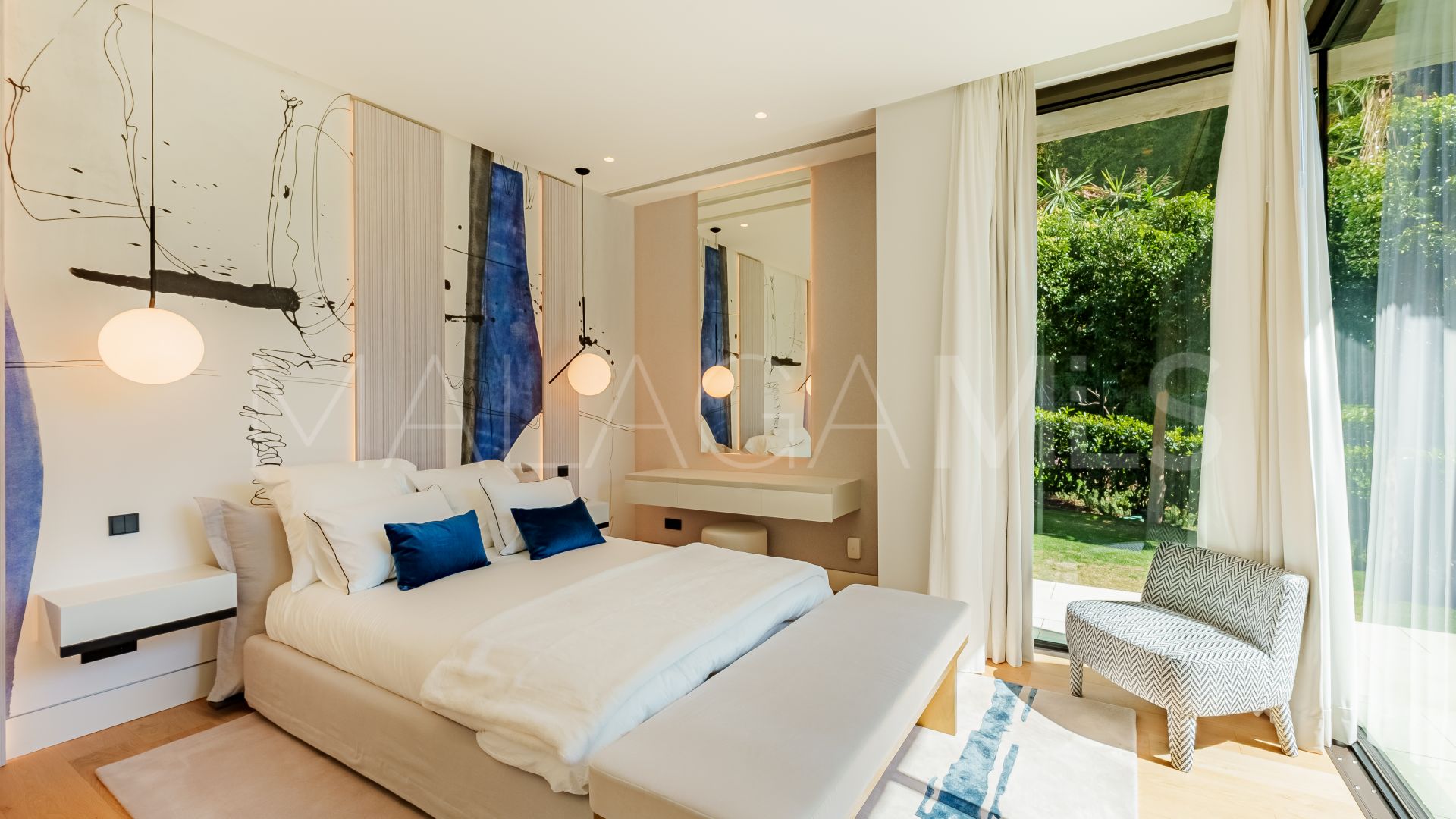 8 bedrooms The Hills villa for sale