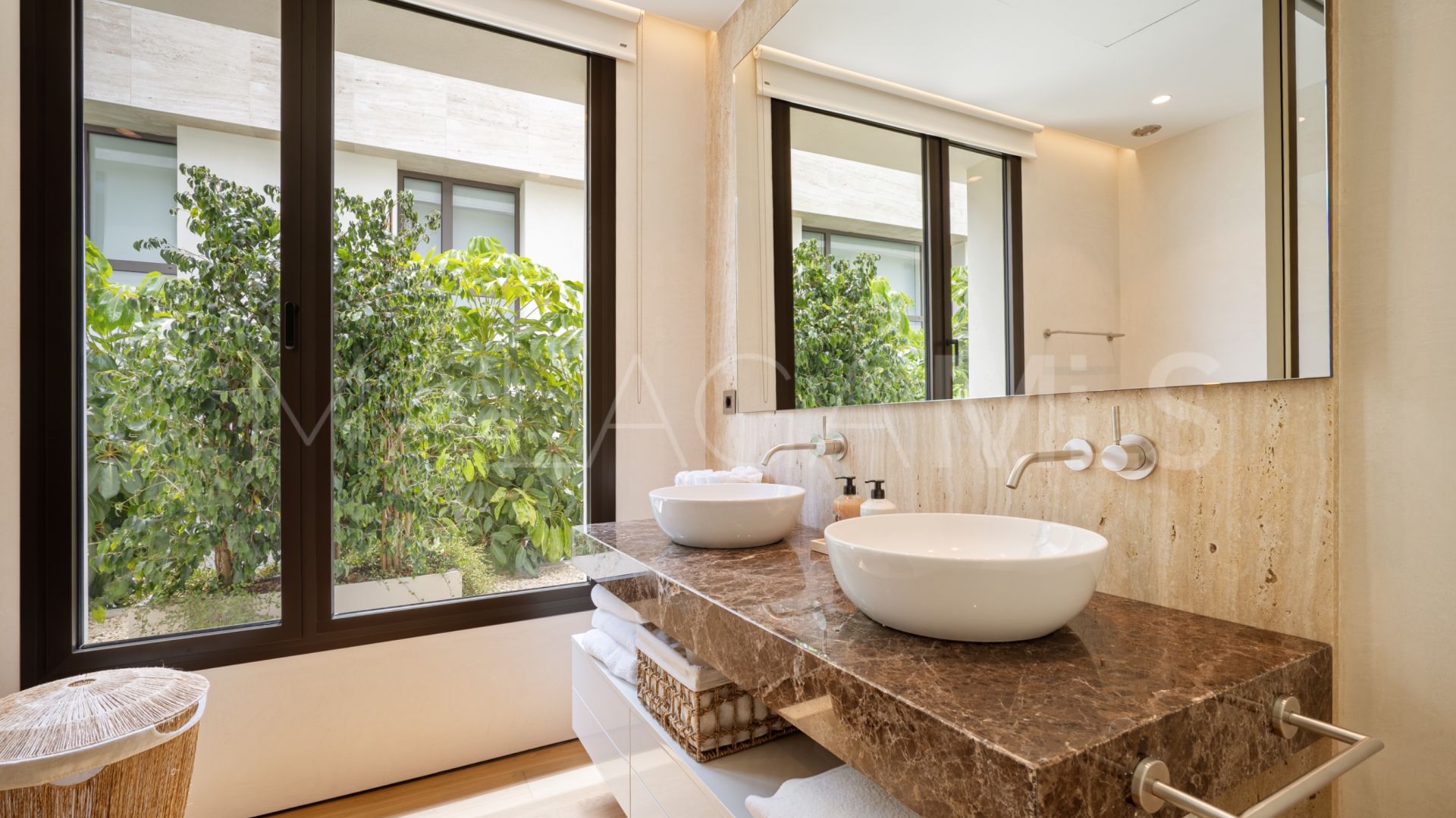 Erdgeschosswohnung for sale in Epic Marbella