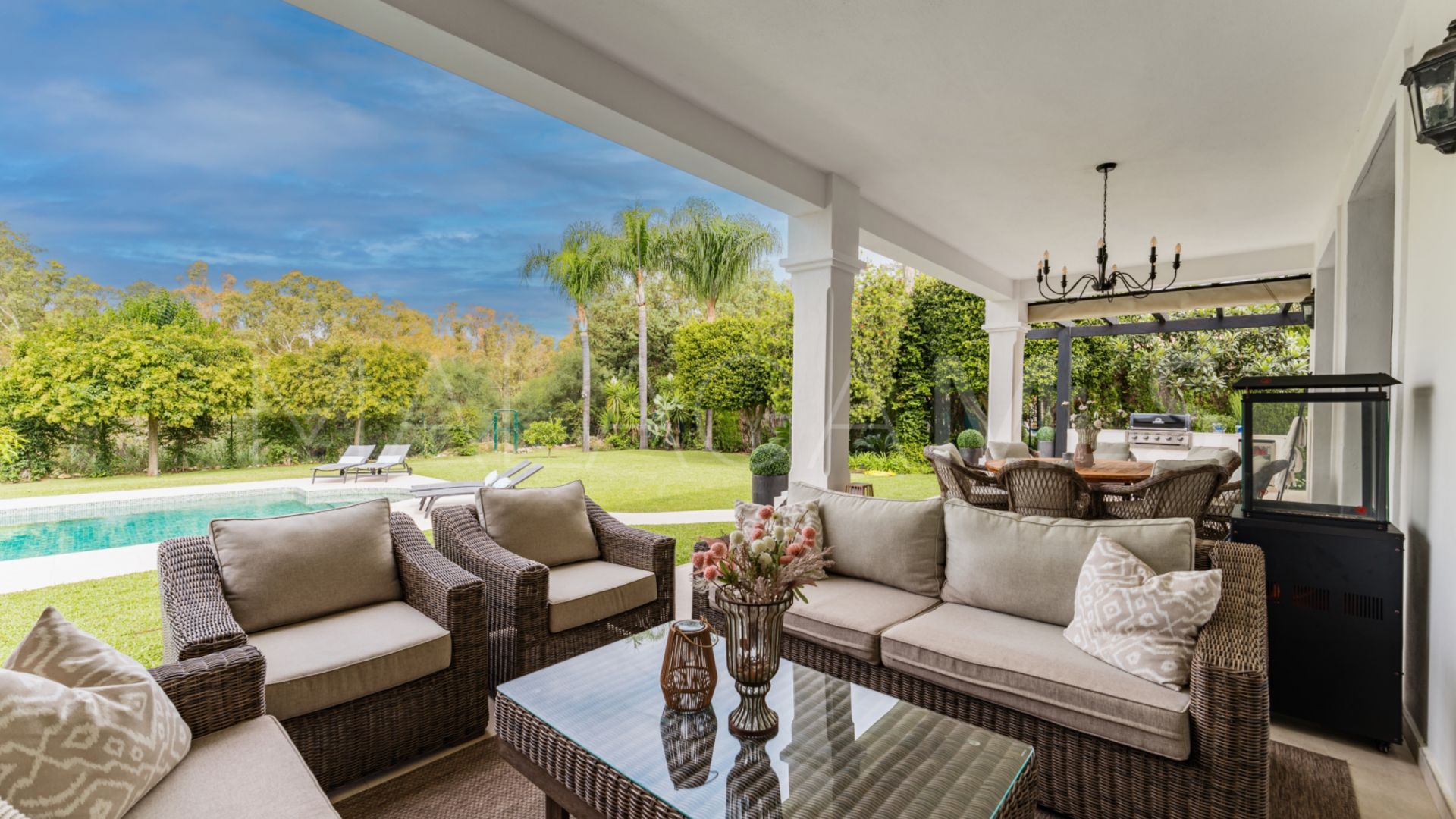 Villa for sale in Monte Biarritz