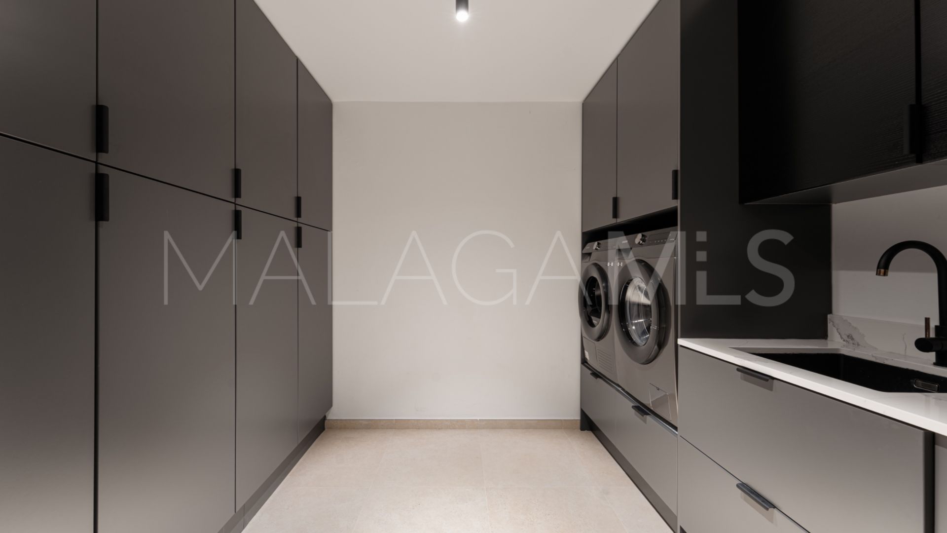 Villa for sale in Monte Biarritz