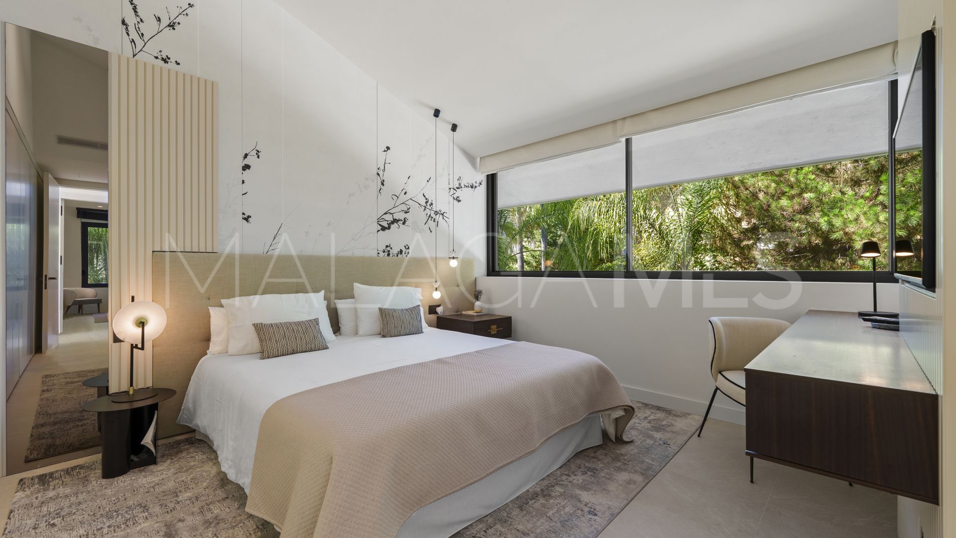 For sale 5 bedrooms villa in Las Chapas