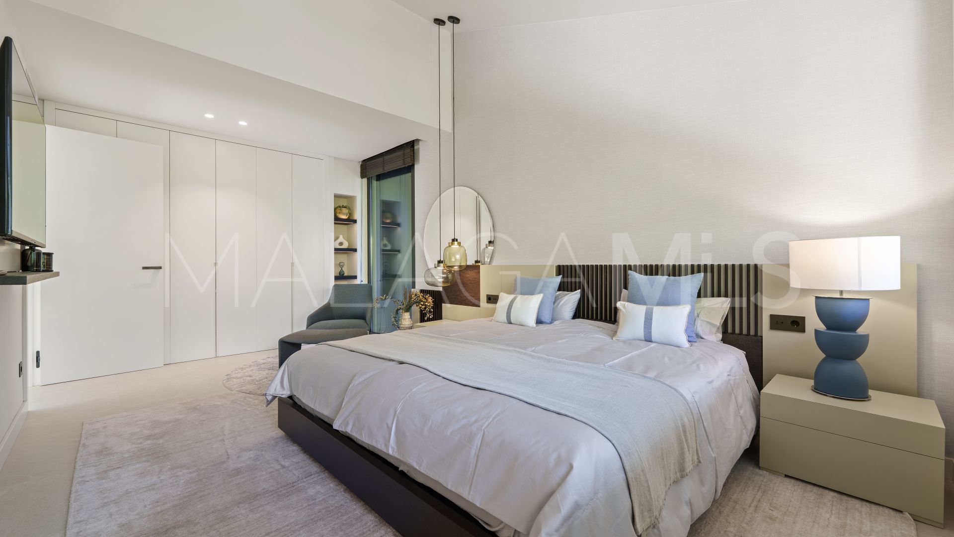 For sale 5 bedrooms villa in Las Chapas