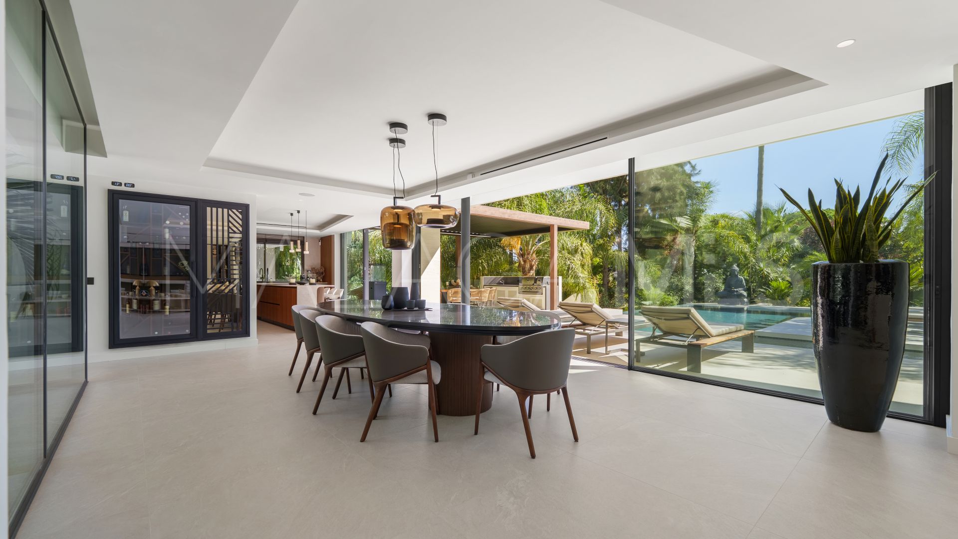 For sale 5 bedrooms villa in Las Chapas