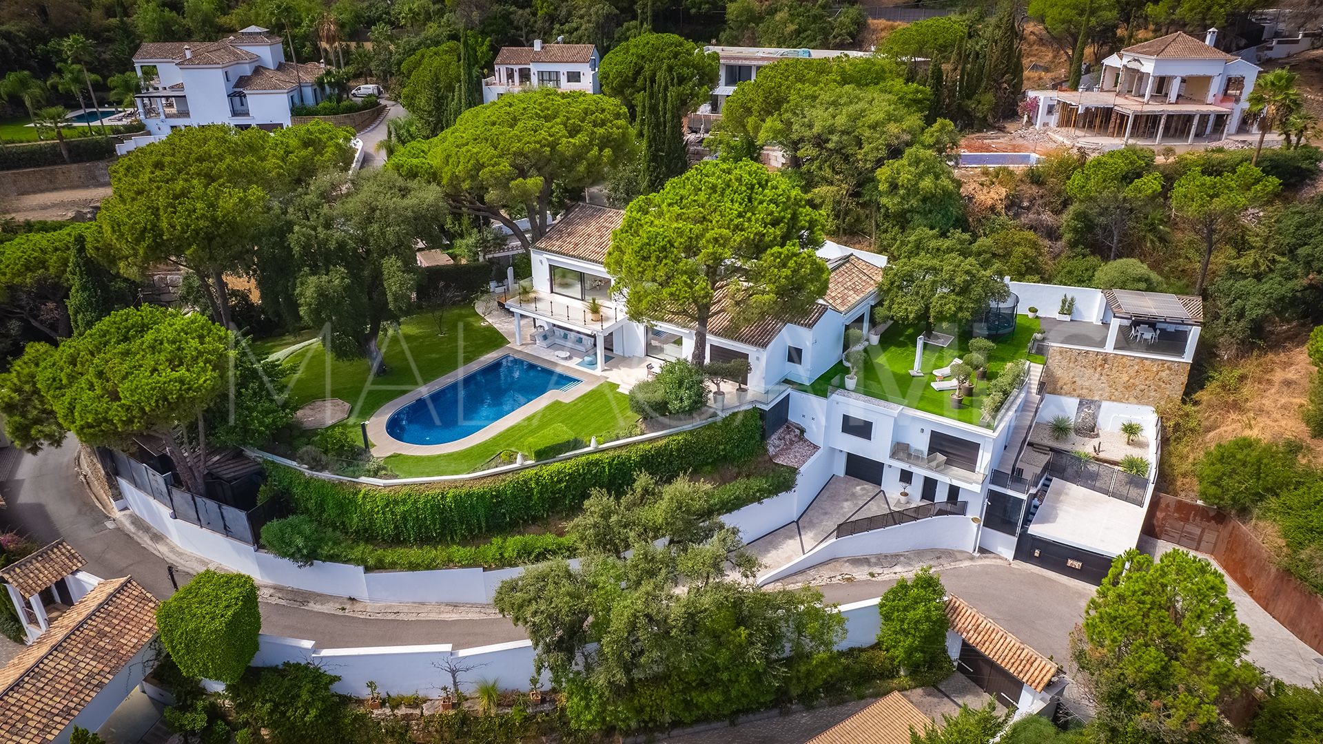 Villa for sale de 8 bedrooms in El Madroñal