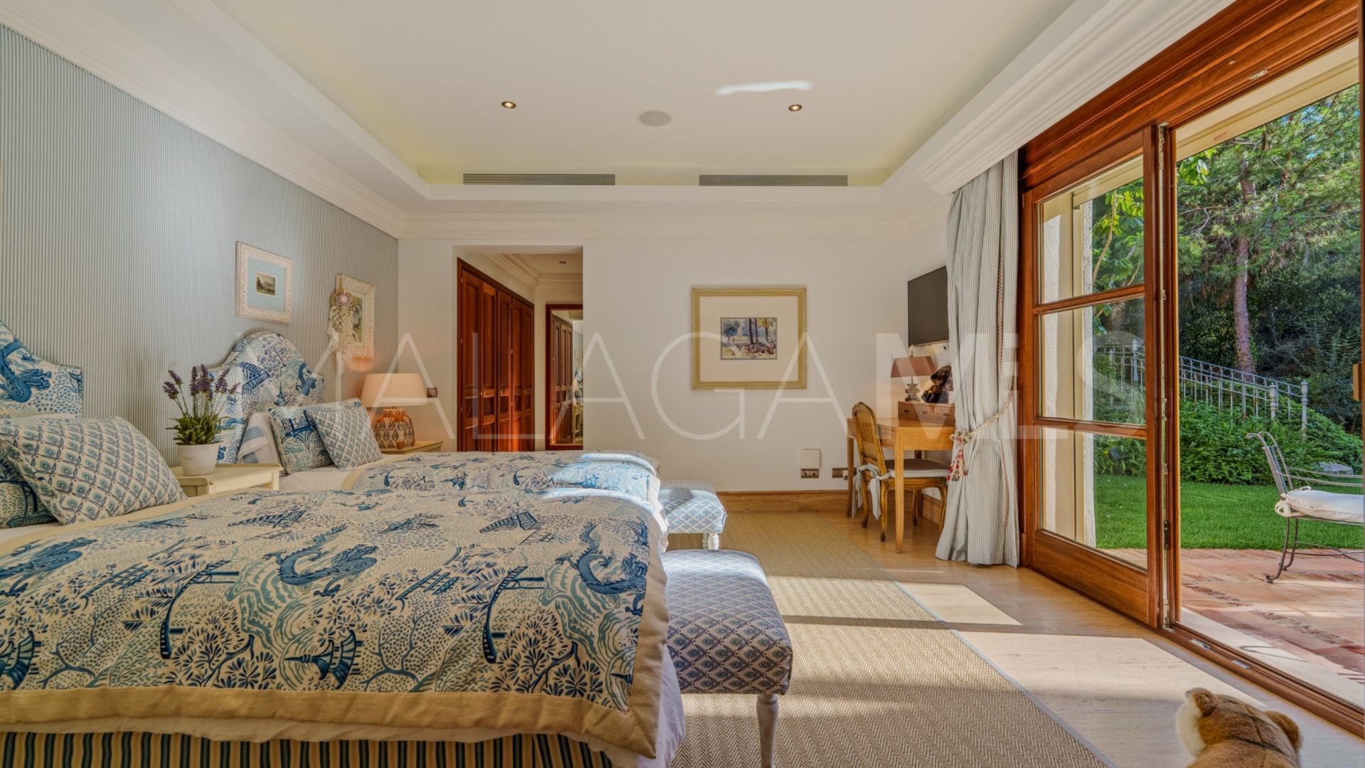 Se vende villa in Las Lomas del Marbella Club de 6 bedrooms