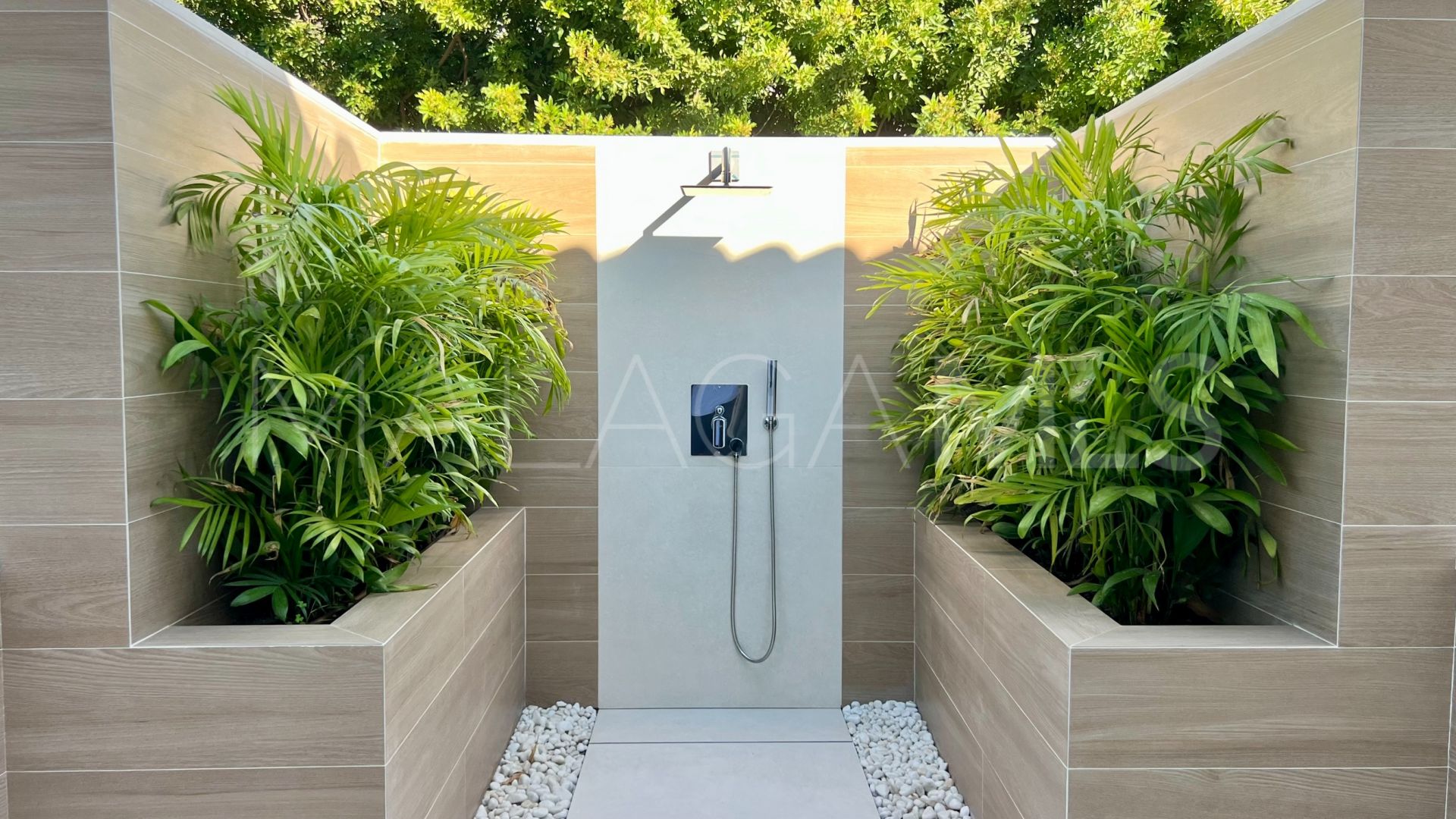 Lomas del Virrey, villa a la venta