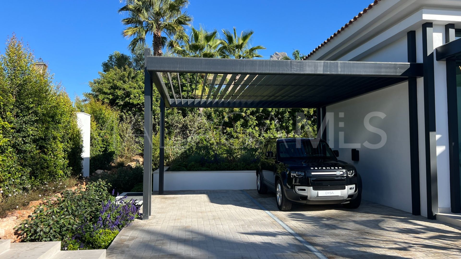 Lomas del Virrey, villa a la venta