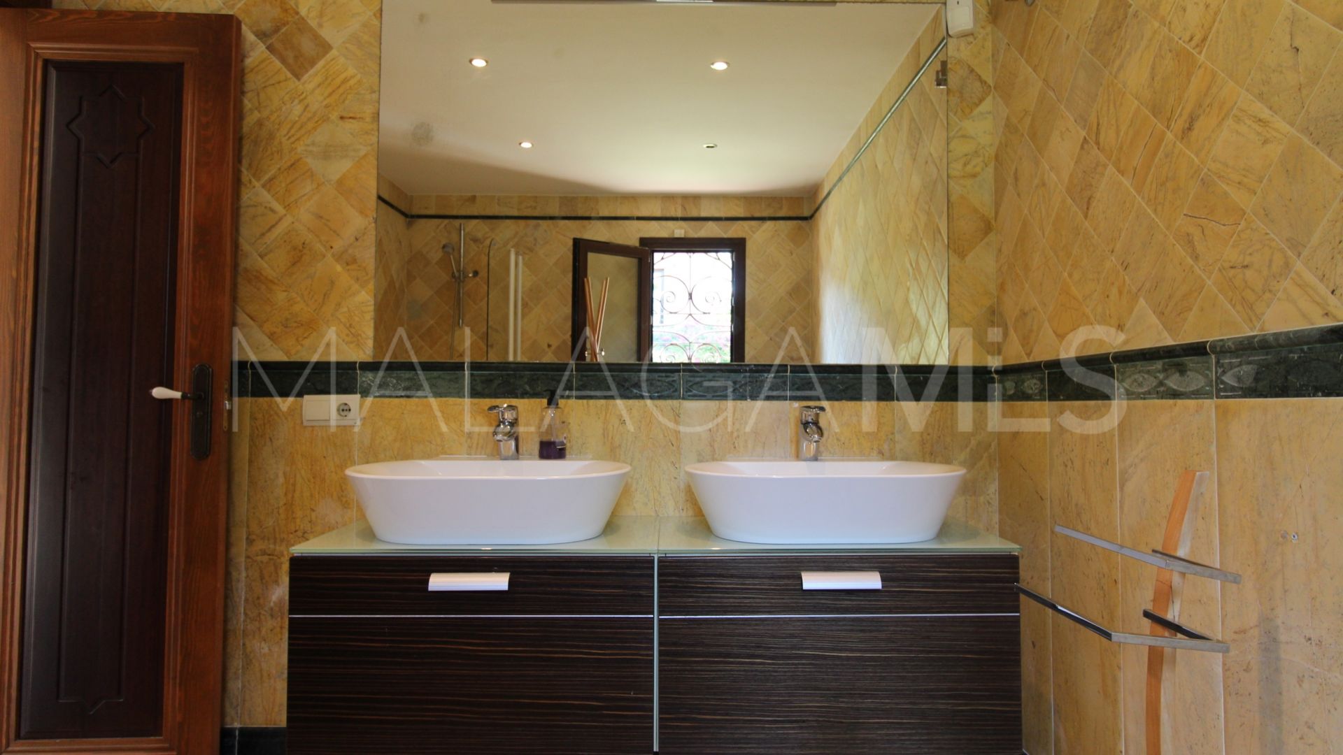 Villa for sale in El Presidente