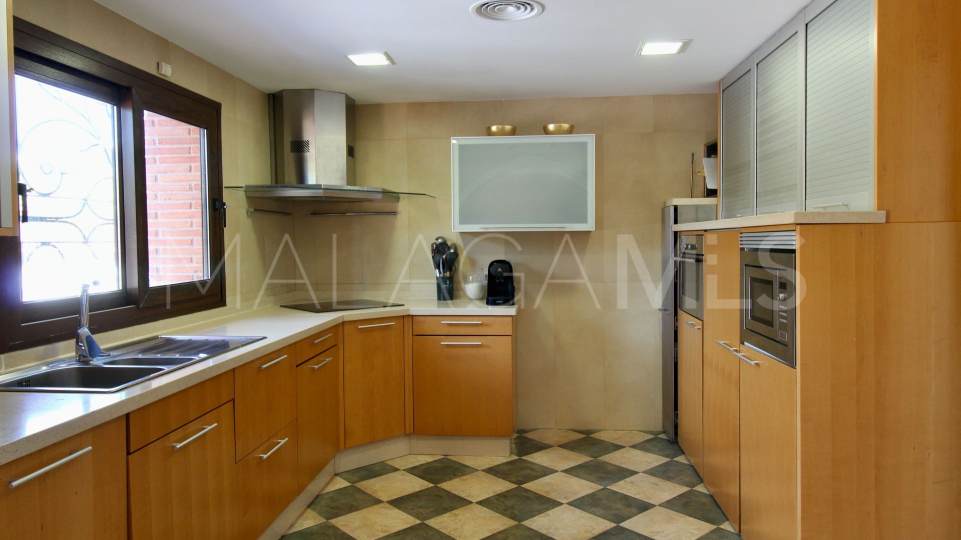 Villa for sale in El Presidente