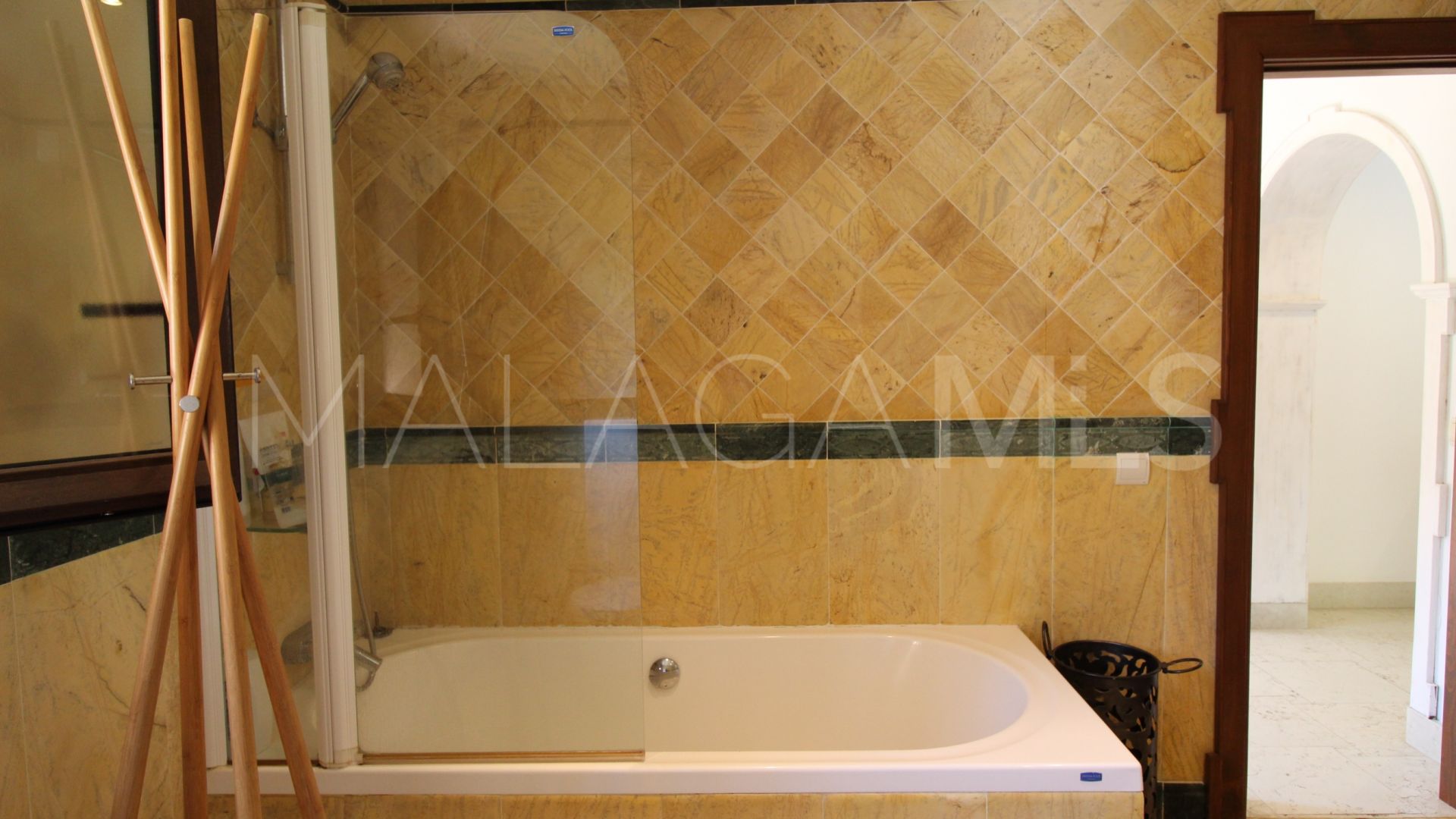 Villa for sale in El Presidente