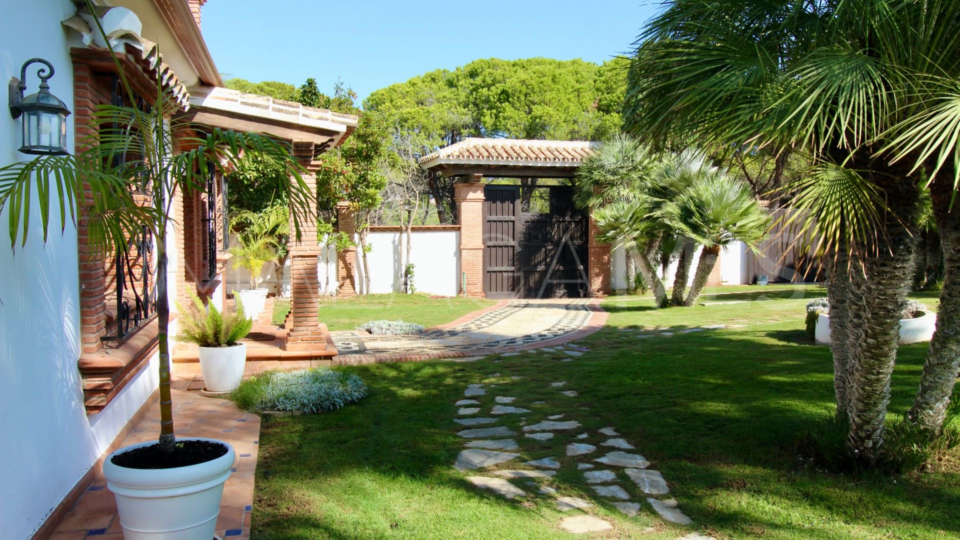 Villa for sale in El Presidente