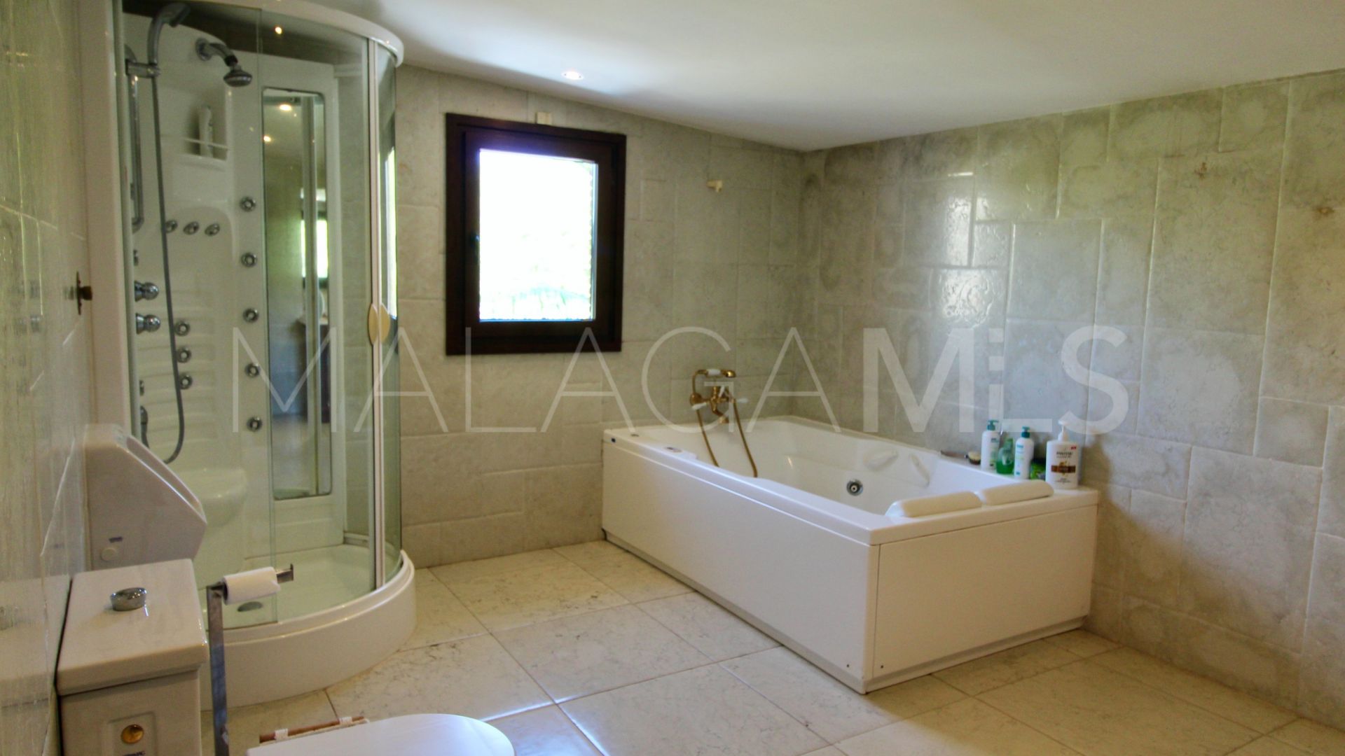 Villa for sale in El Presidente