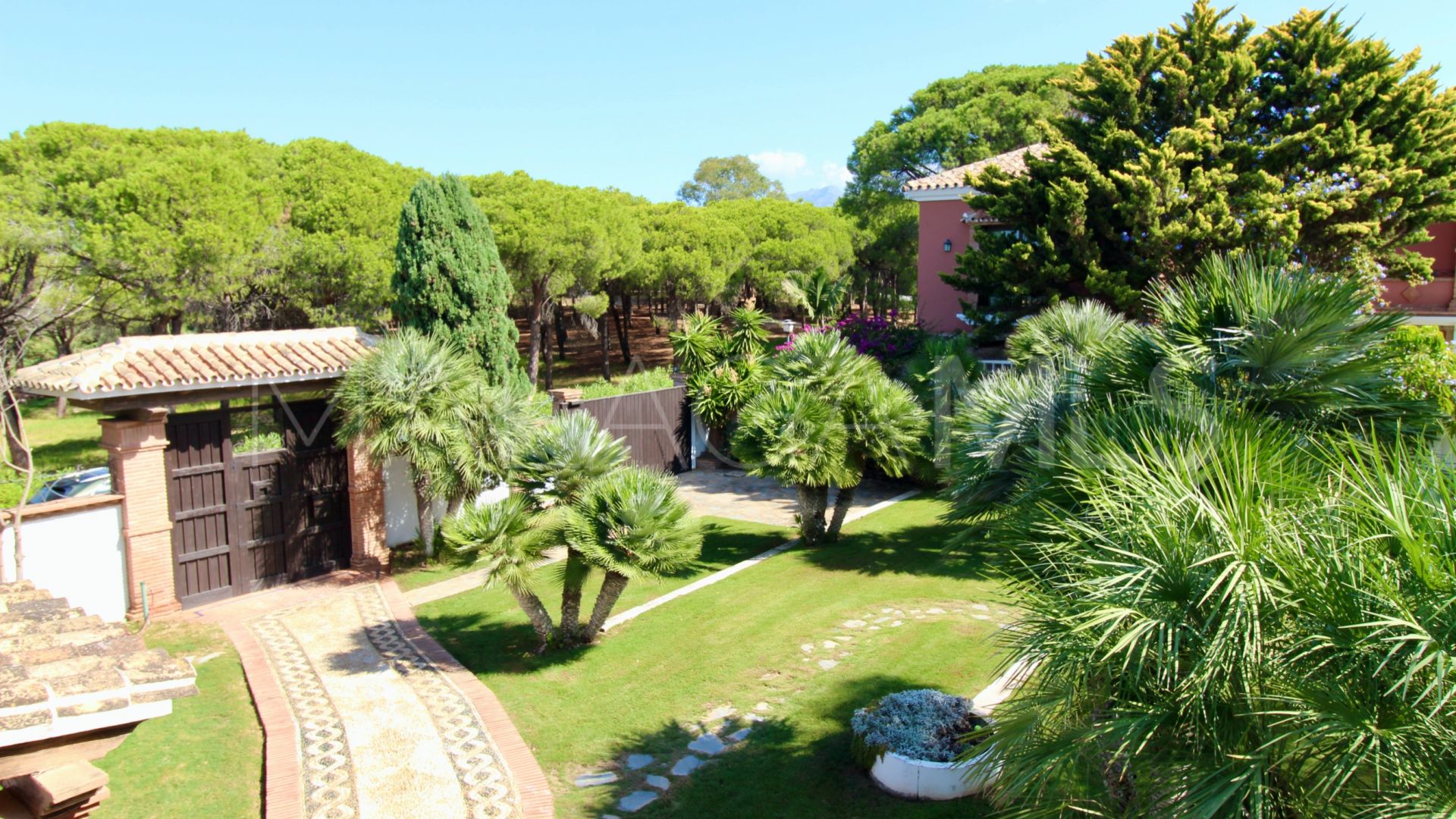 Villa for sale in El Presidente