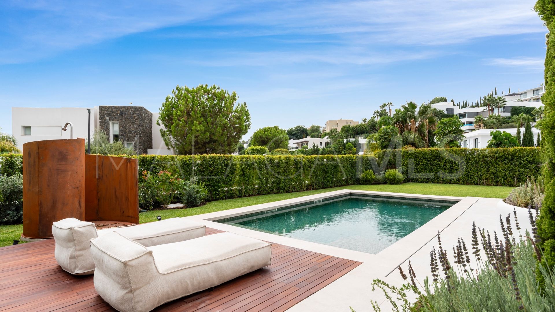 La Alqueria 4 bedrooms villa for sale