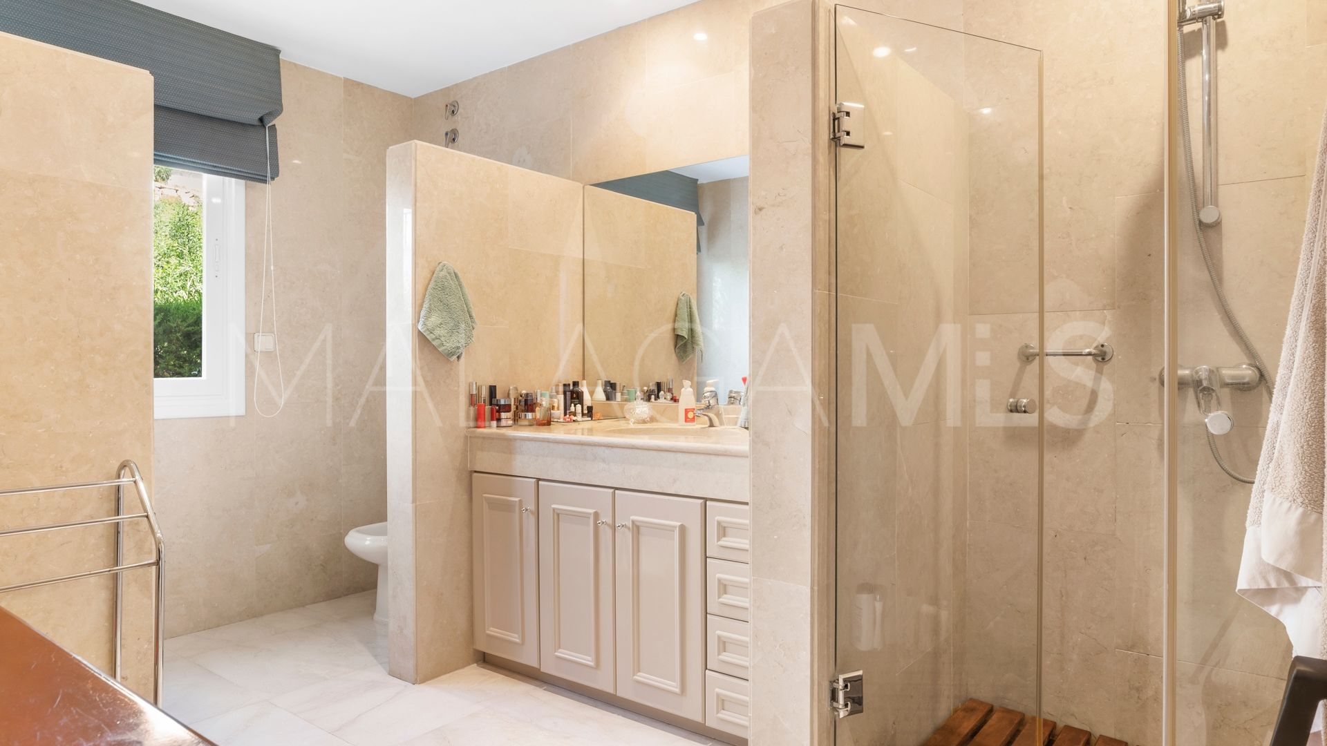 Villa for sale in Paraiso Alto