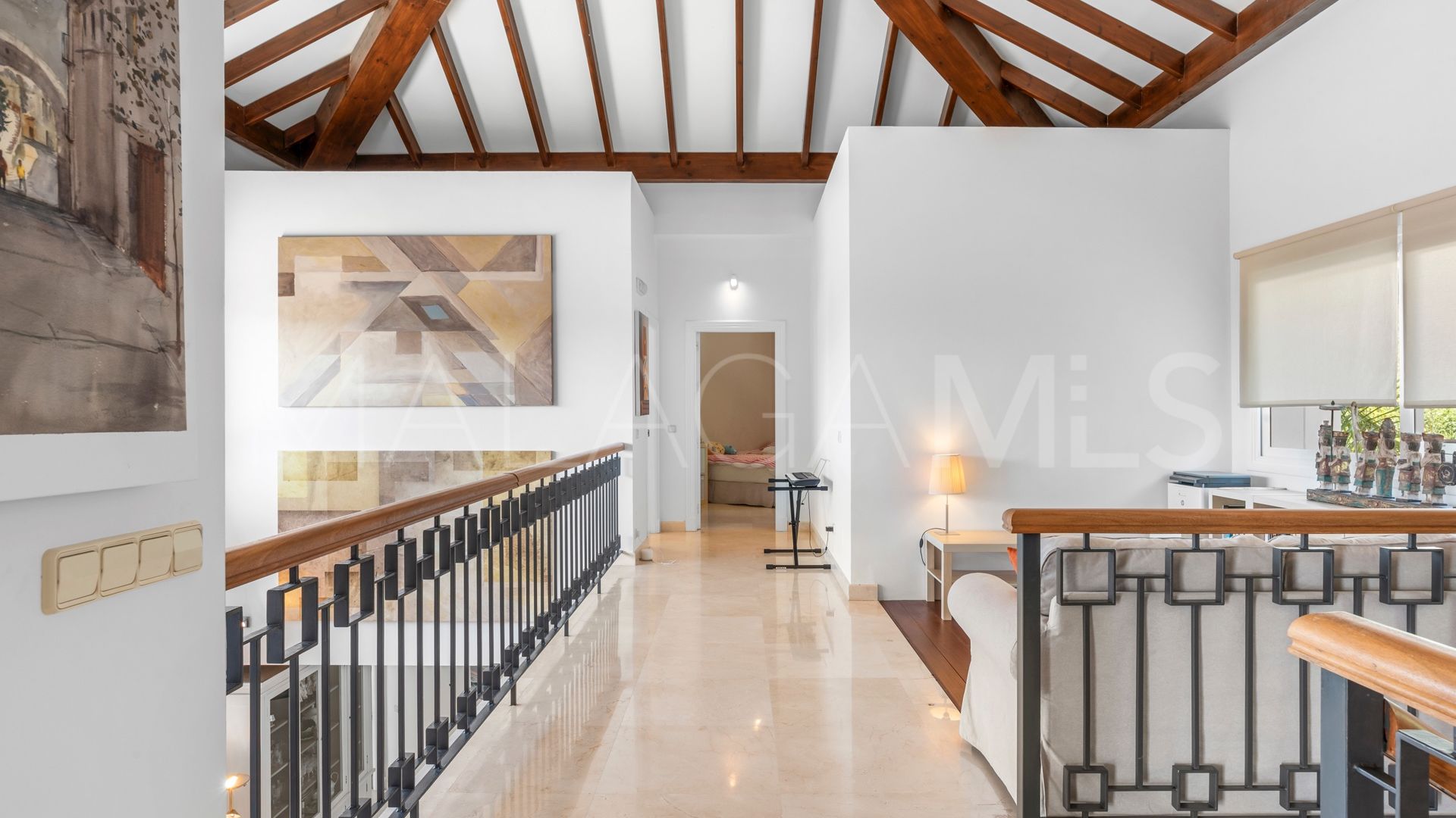 Villa for sale in Paraiso Alto