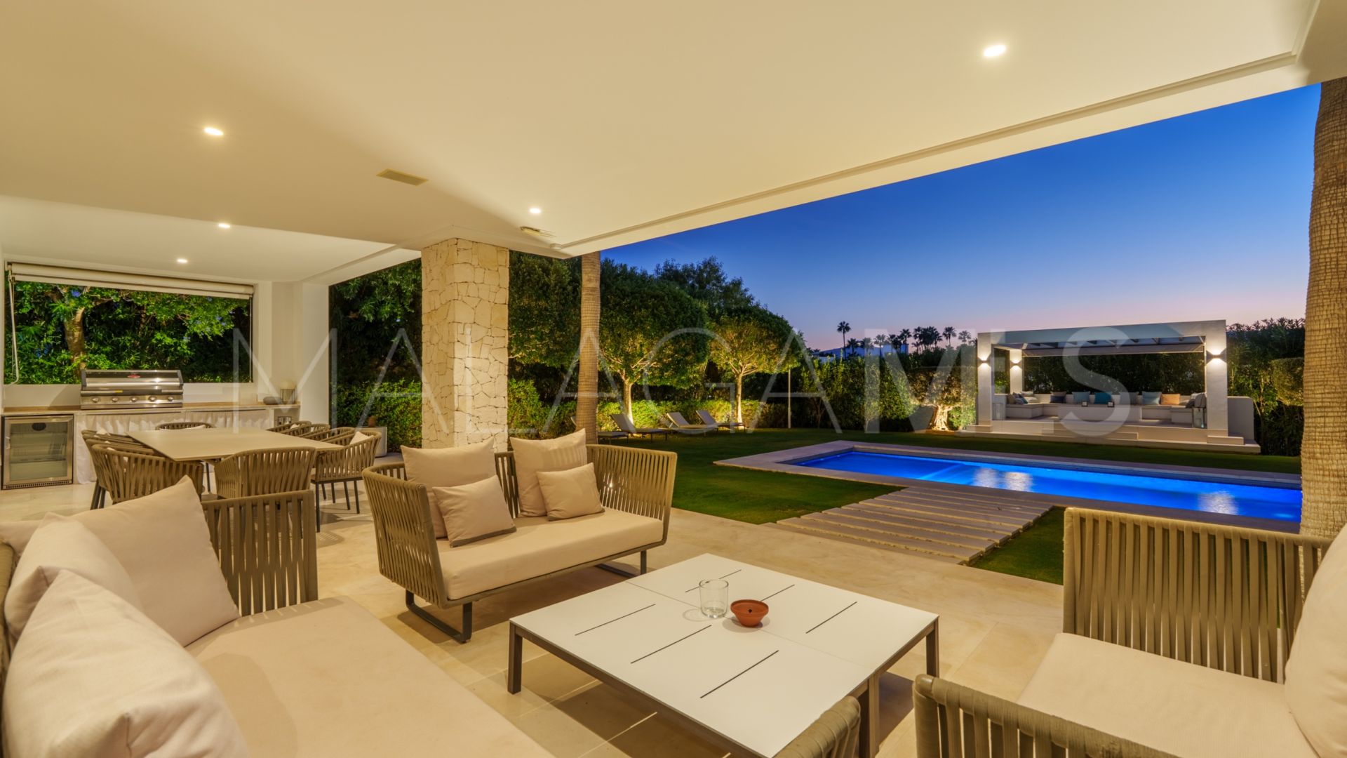 Villa for sale in Los Olivos