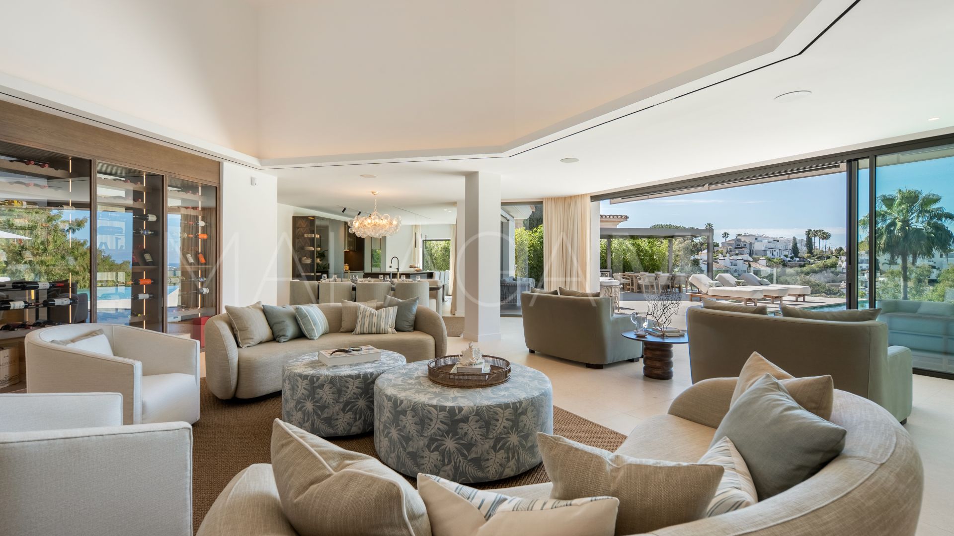 Villa for sale in El Herrojo