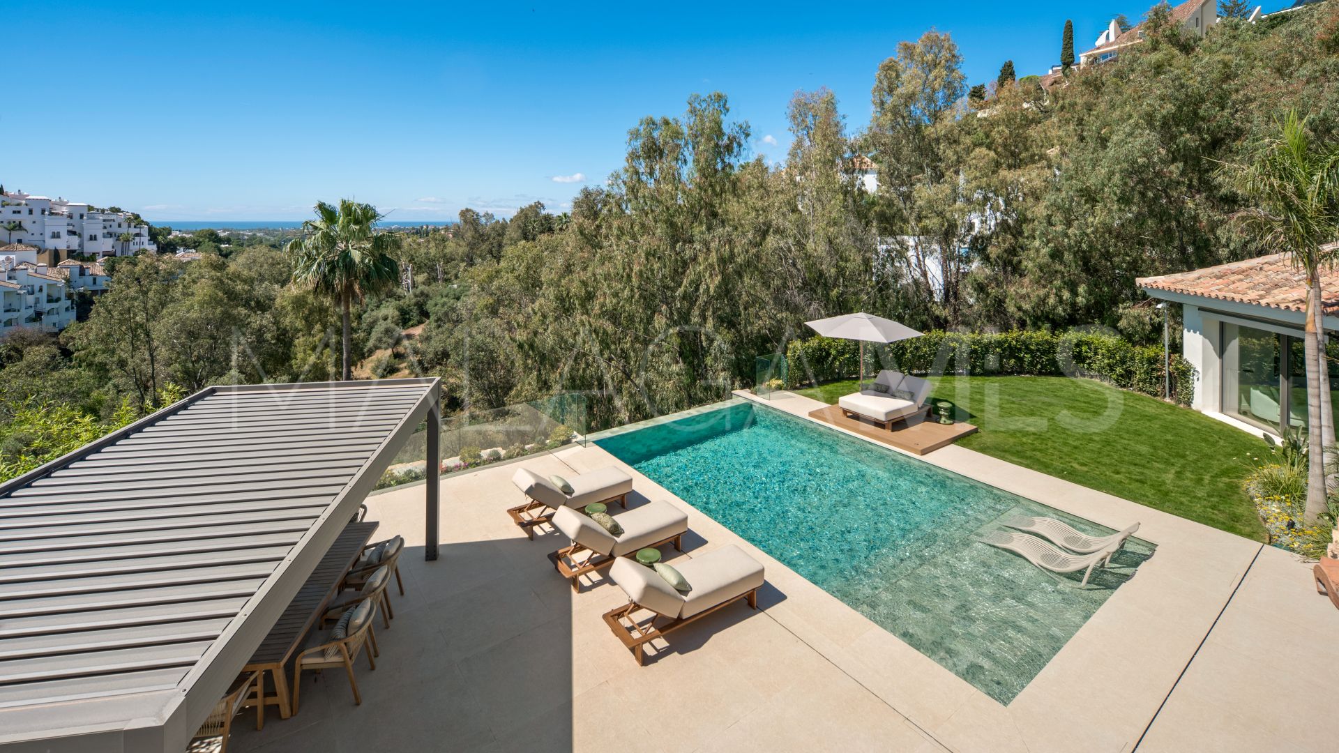 Villa for sale in El Herrojo