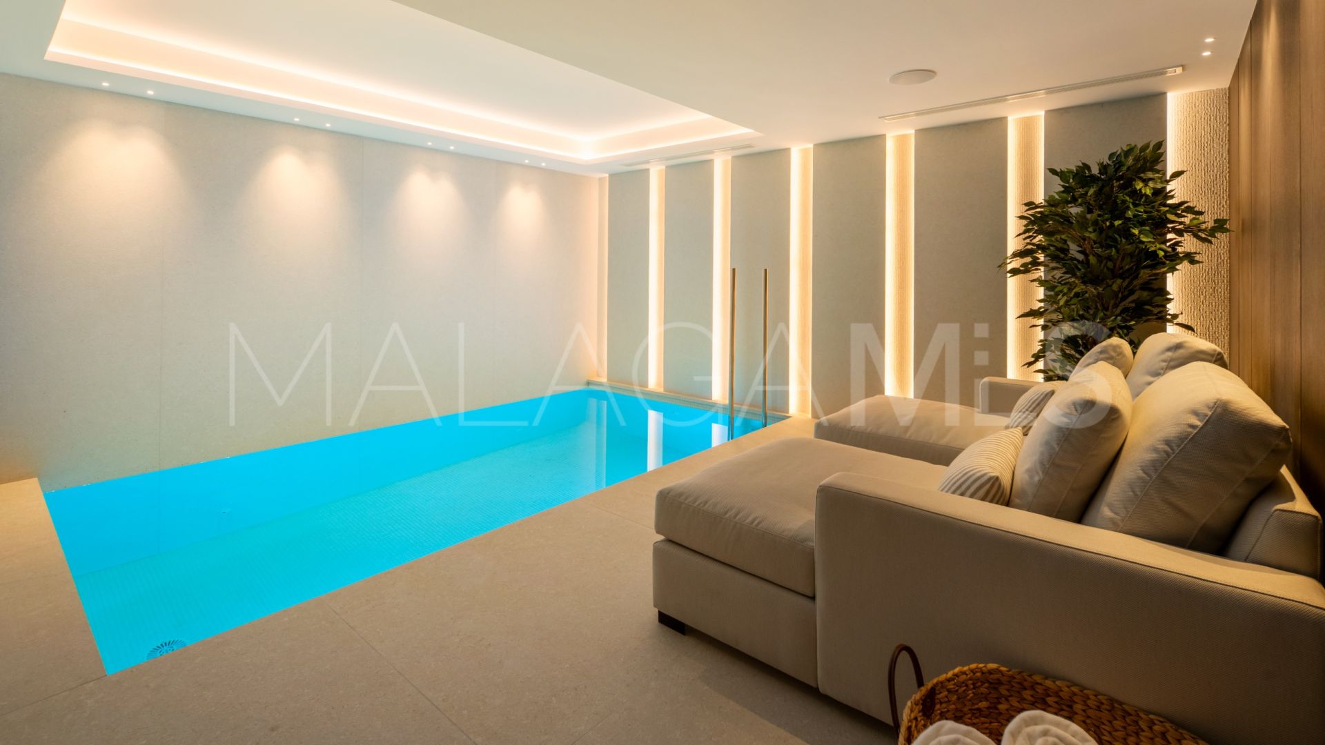Villa for sale in El Herrojo