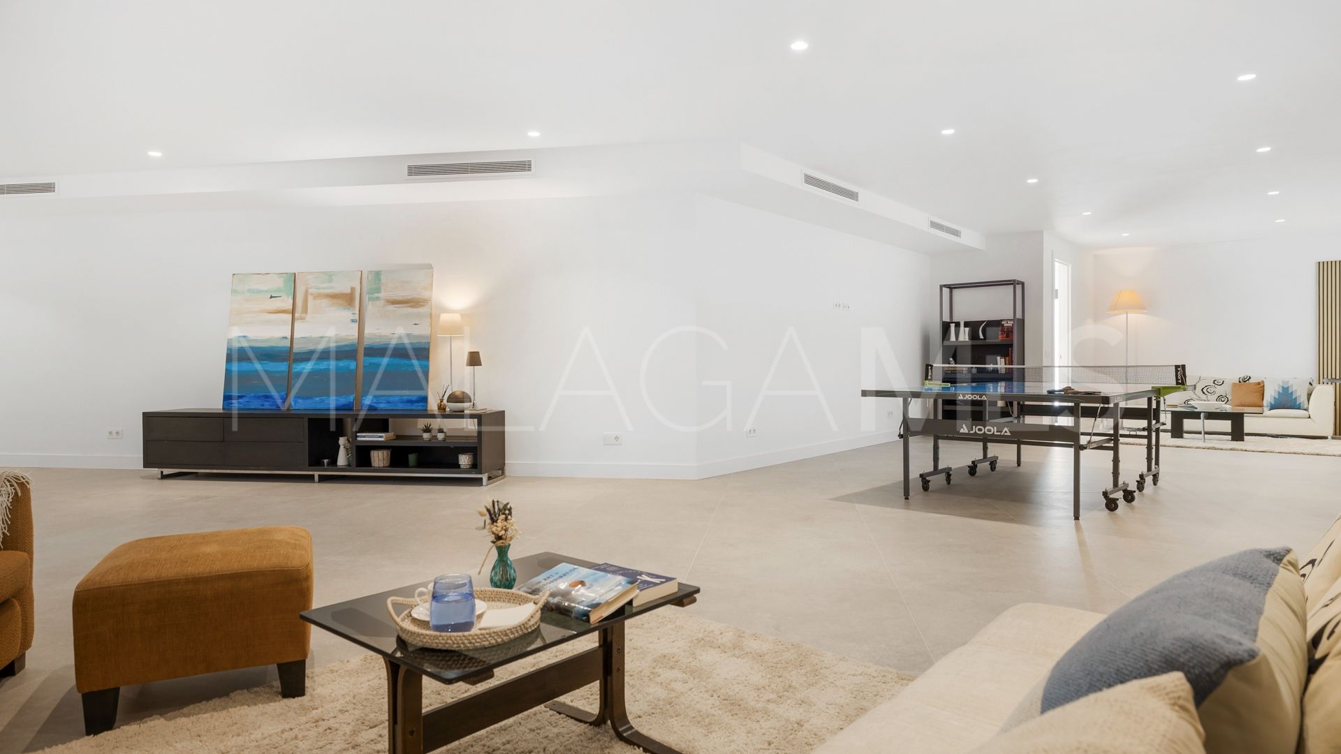 Villa for sale in Marbesa