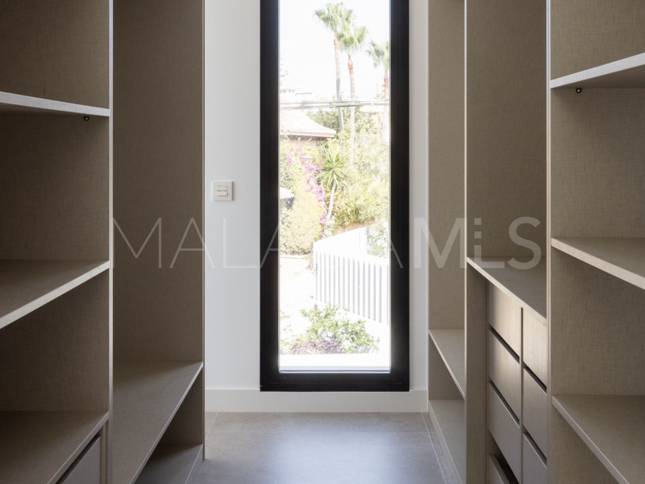 Villa for sale in Marbesa