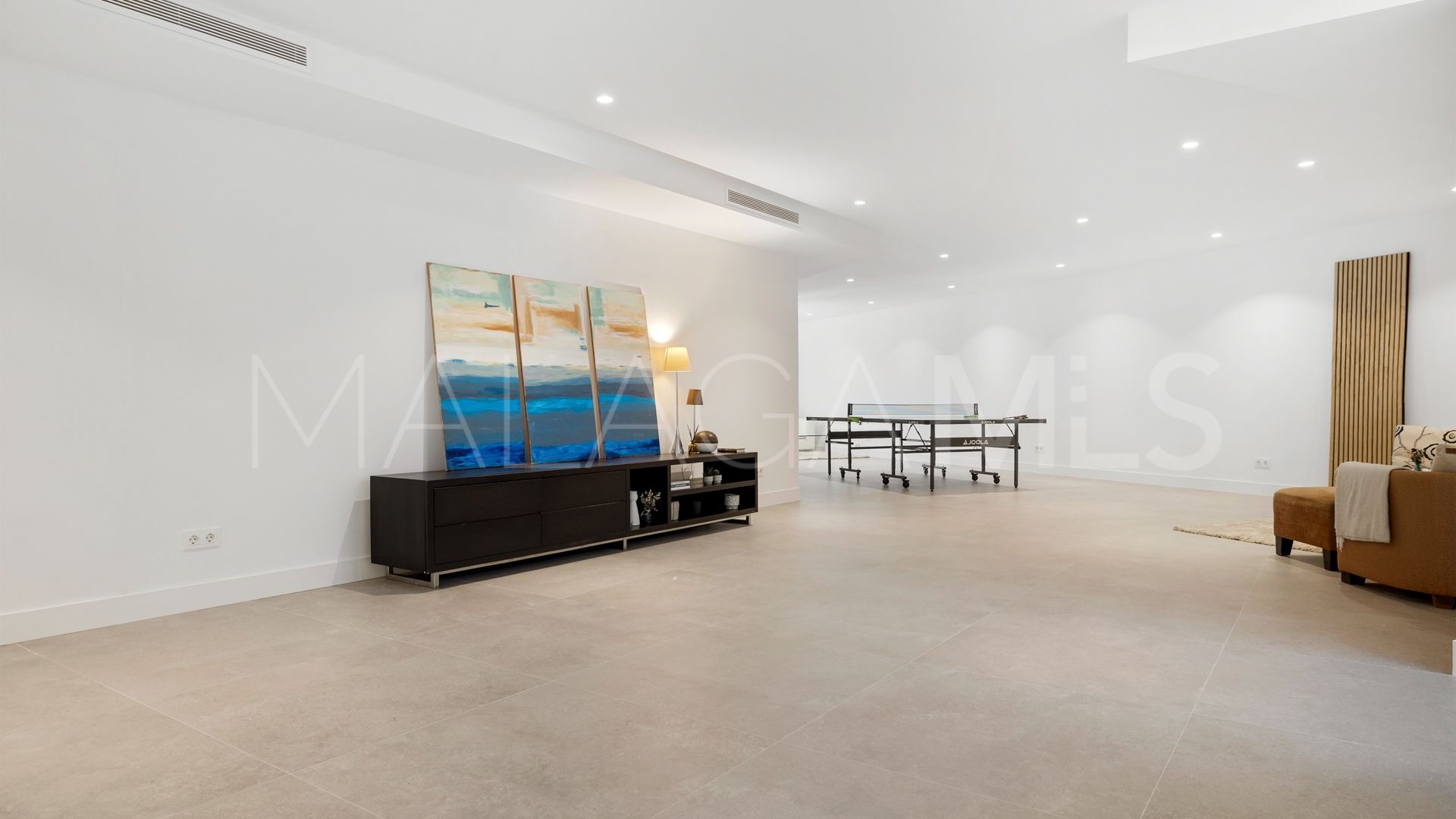 Villa for sale in Marbesa