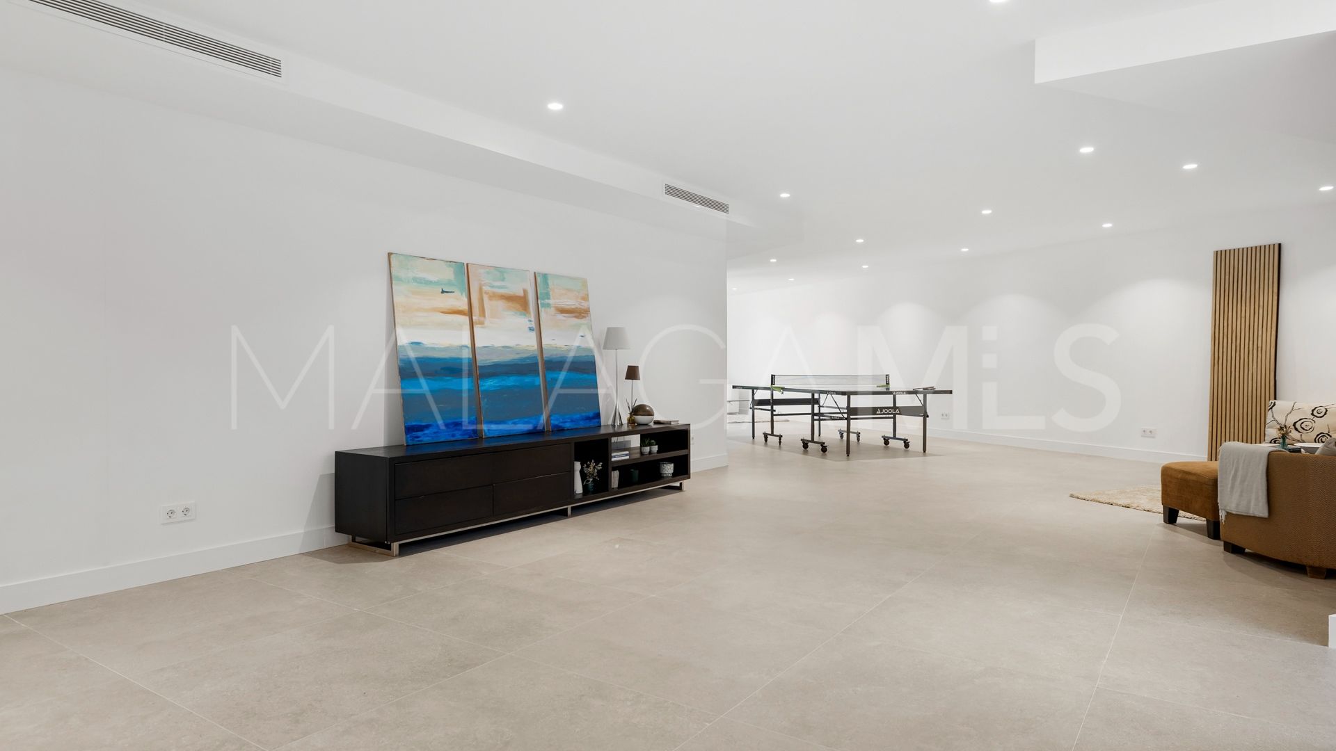 Villa for sale in Marbesa