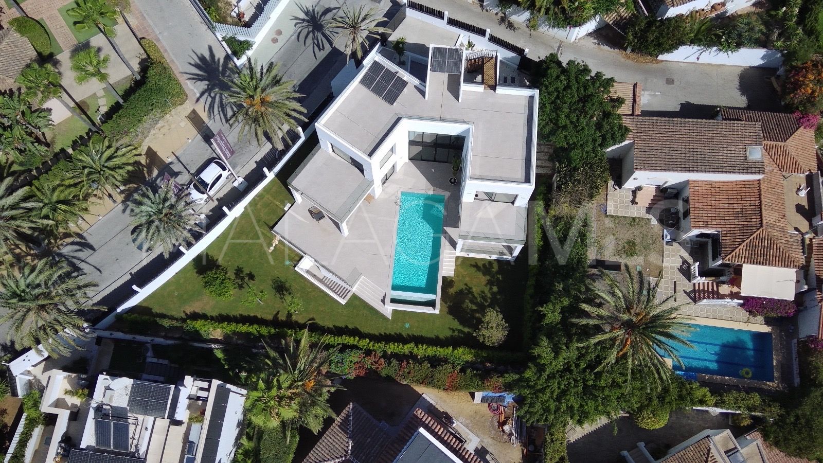 Villa for sale in Marbesa