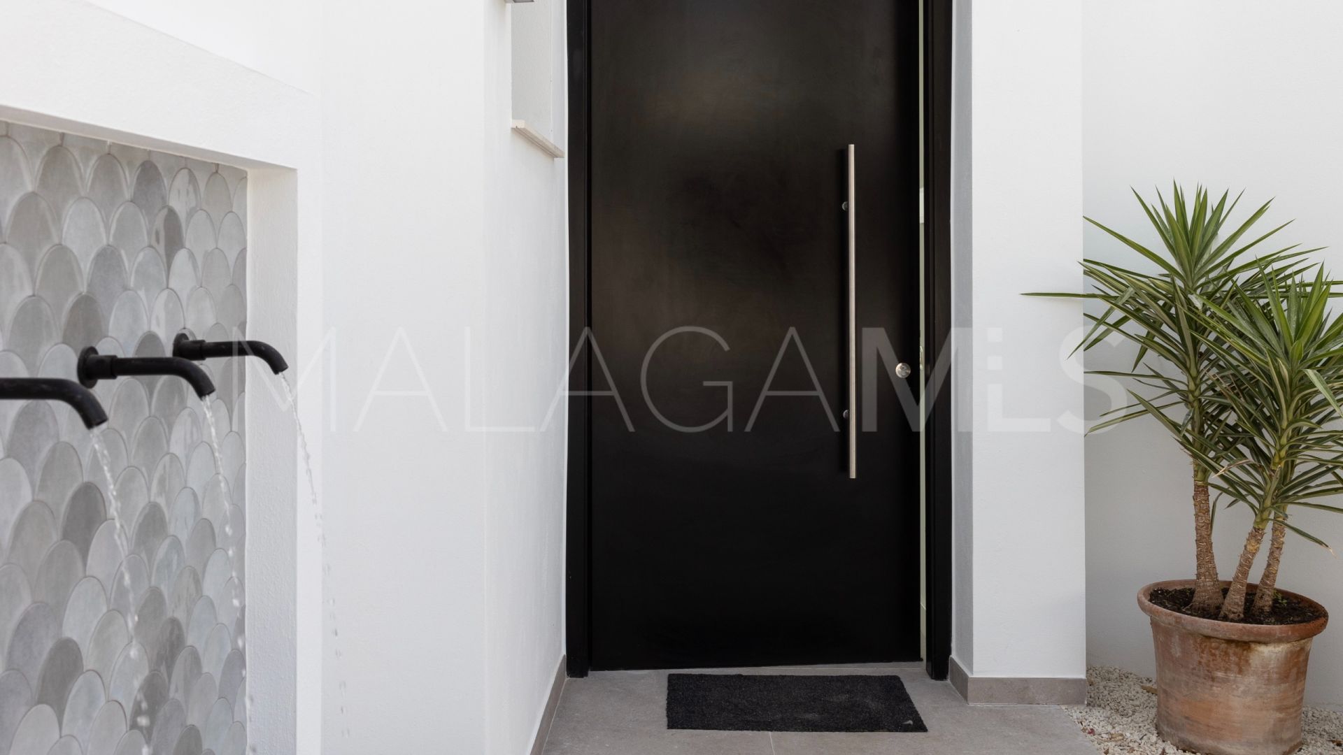 Villa for sale in Marbesa