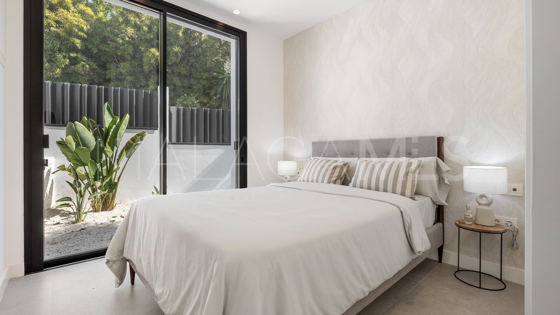 Villa for sale in Marbesa