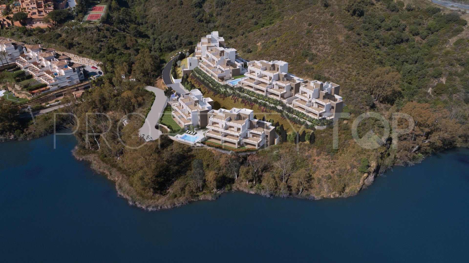 Se vende atico en Marbella Lake