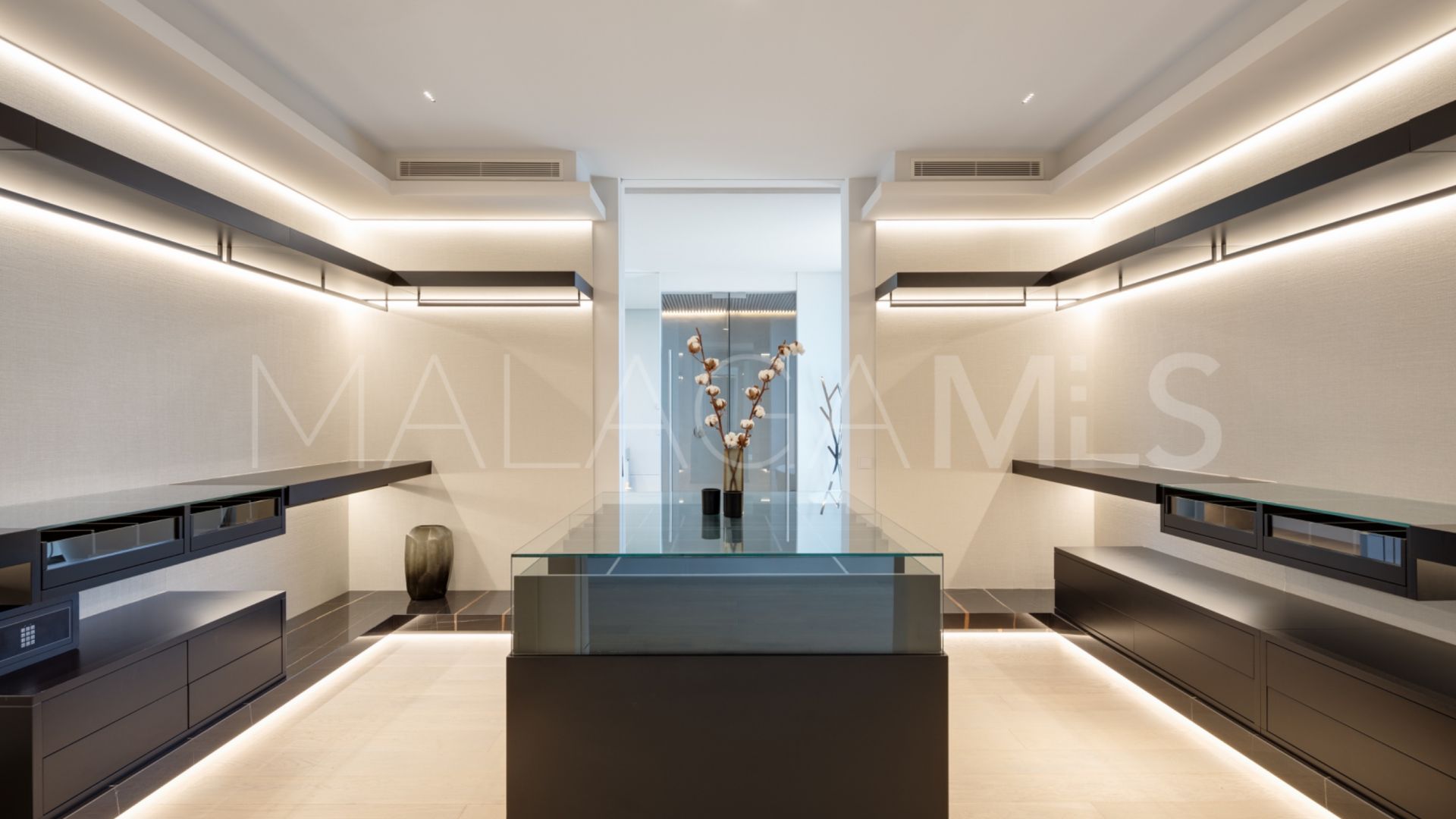 Villa for sale in The Hills