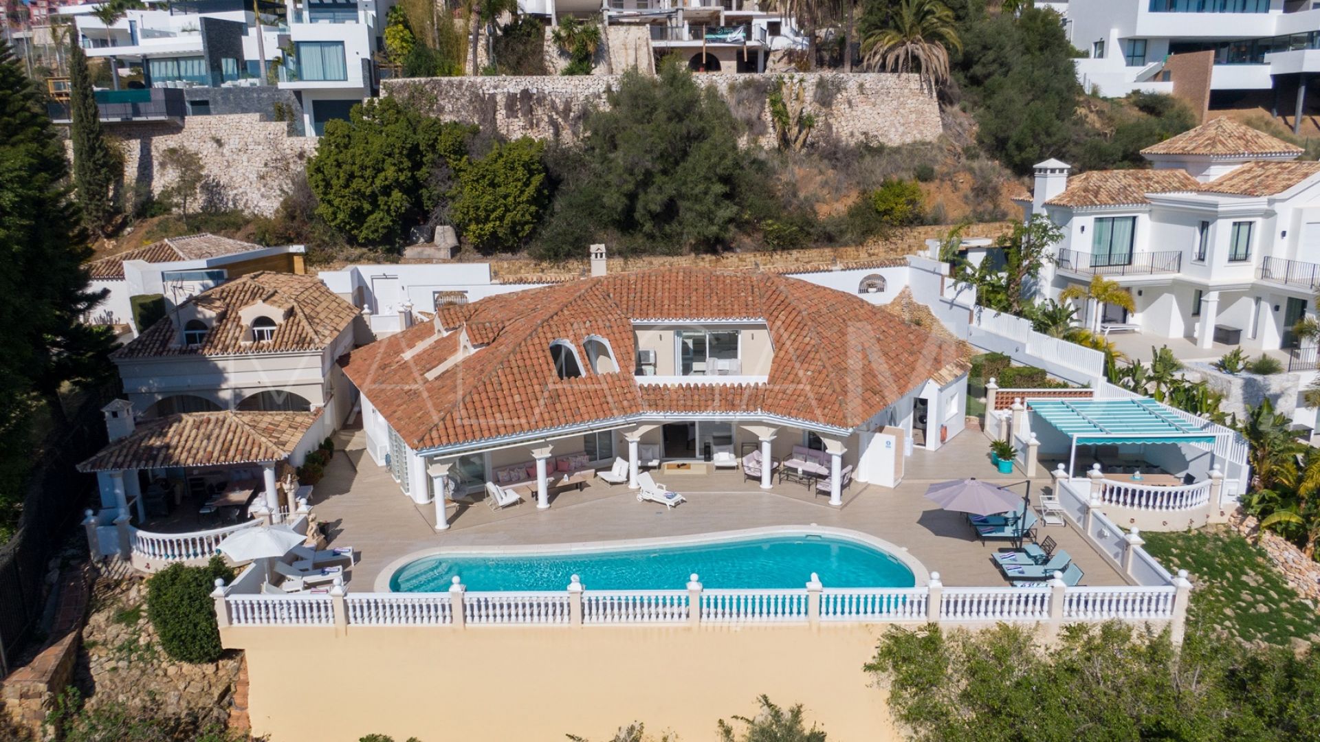 Villa for sale in El Herrojo
