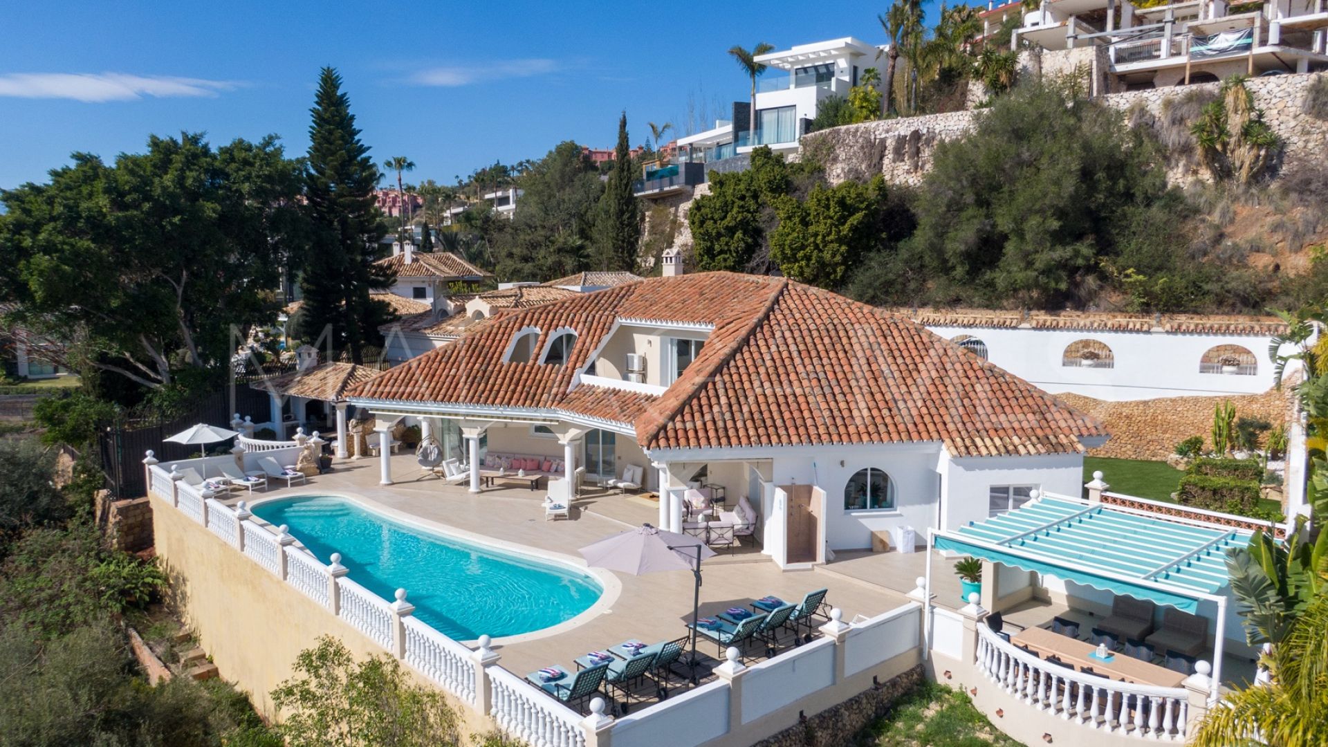 Villa for sale in El Herrojo