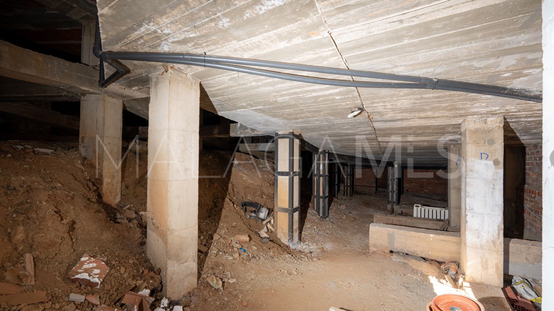 Villa for sale in El Herrojo