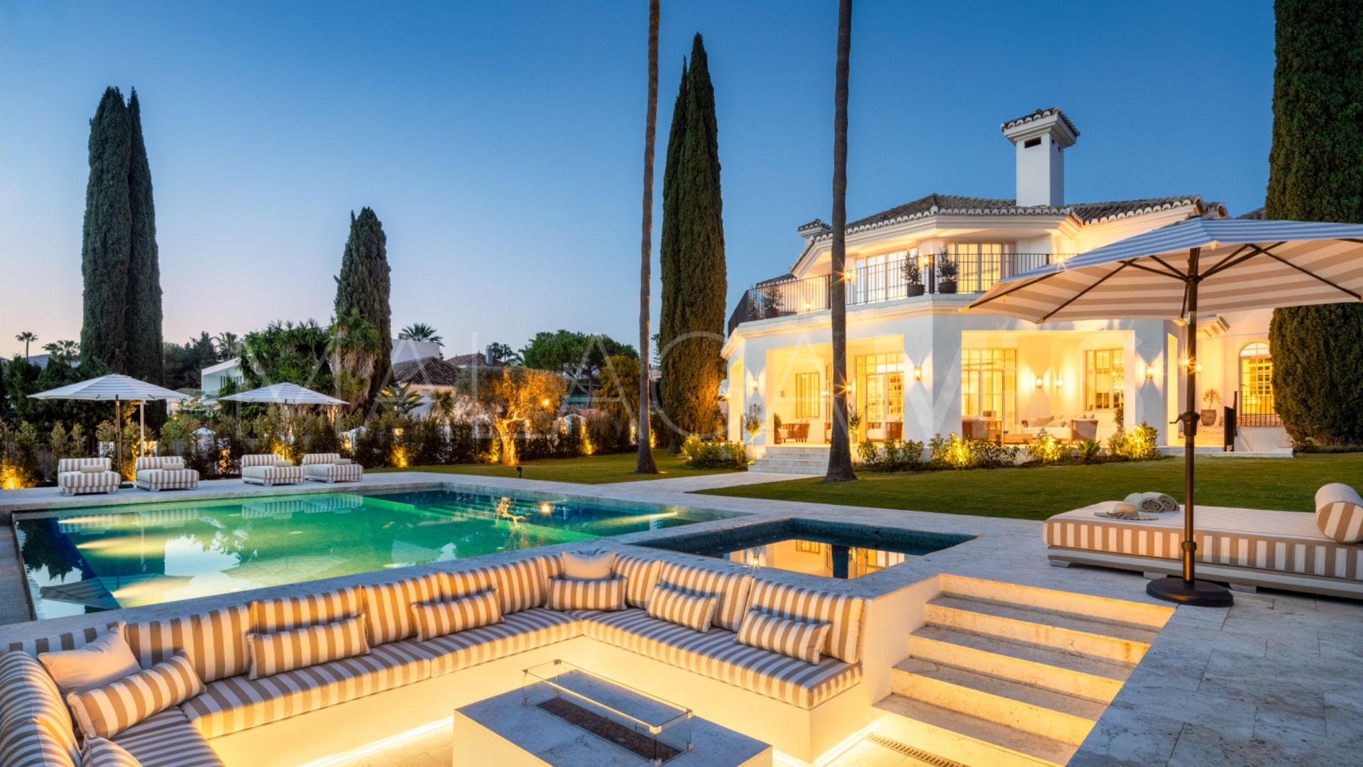 Villa for sale in Las Brisas