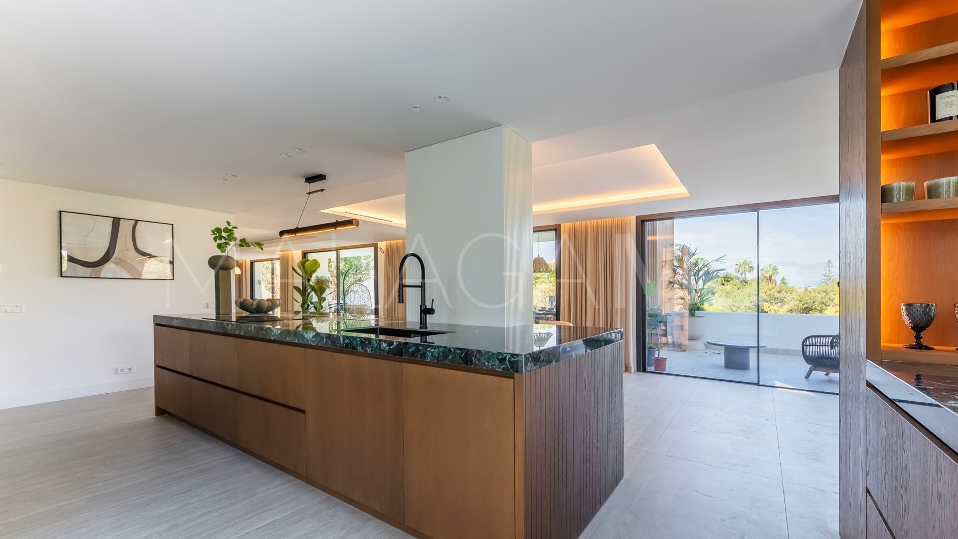 6 bedrooms villa for sale in El Rosario
