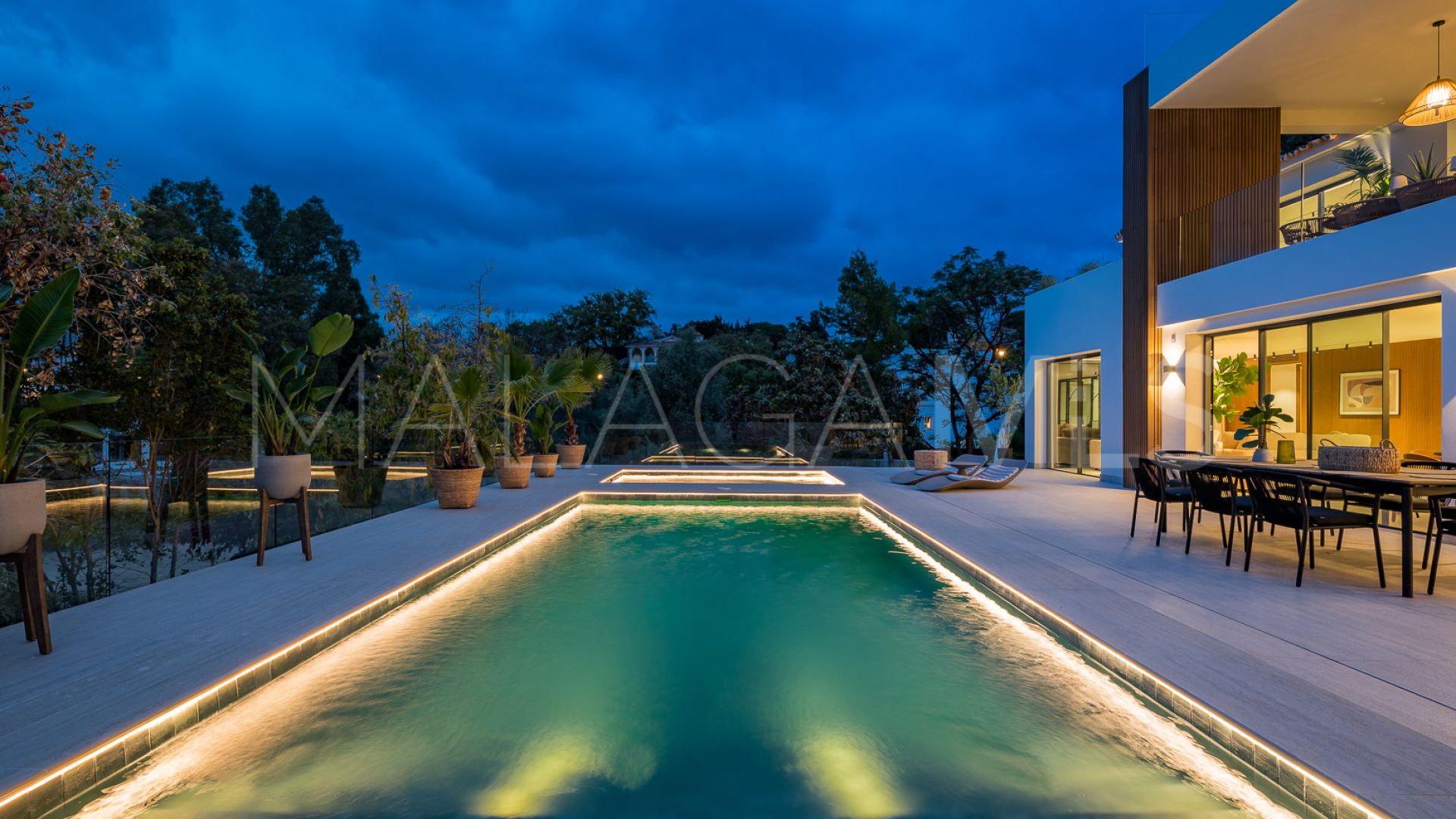 6 bedrooms villa for sale in El Rosario