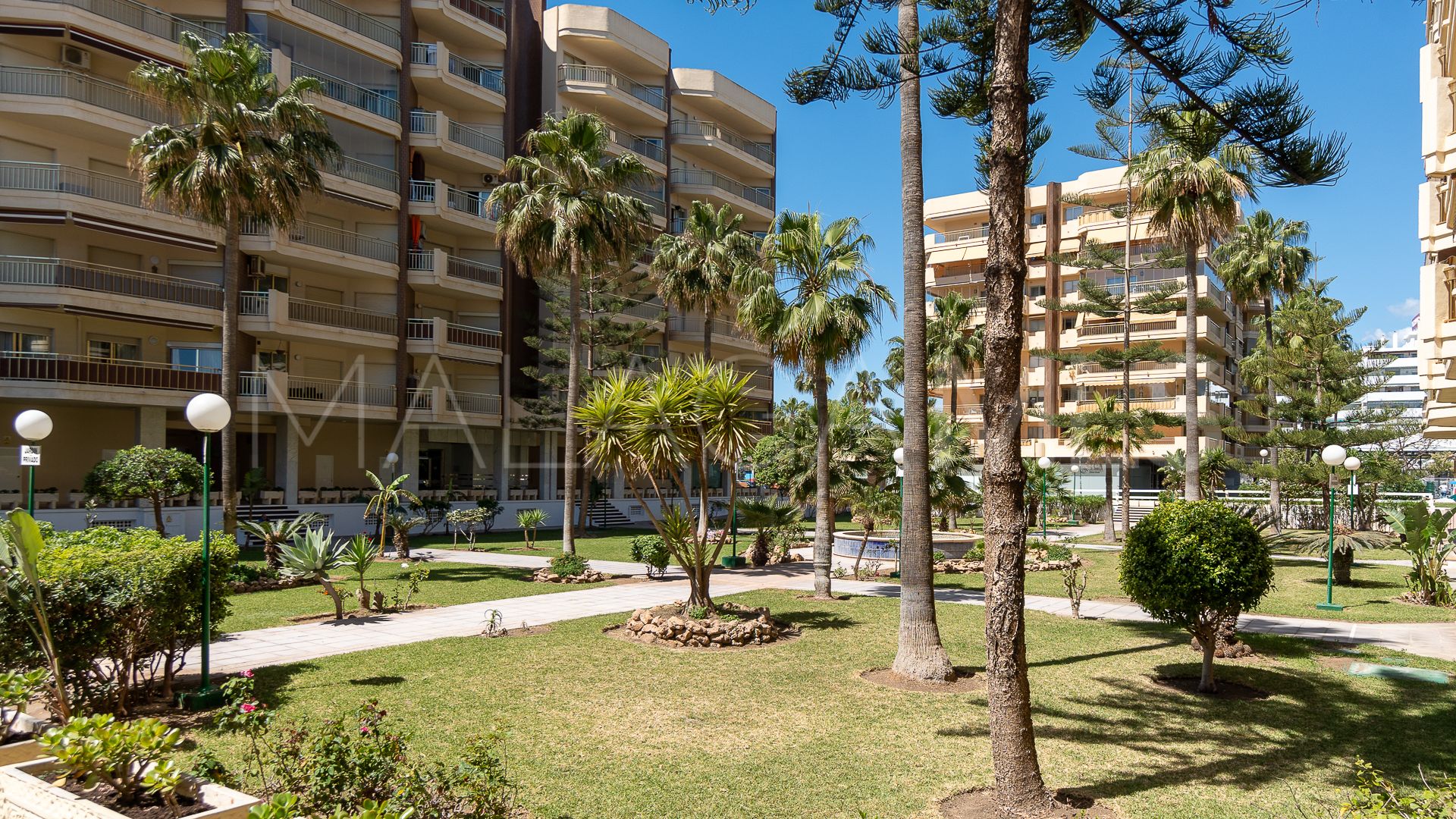 Wohnung for sale in Fuengirola Puerto